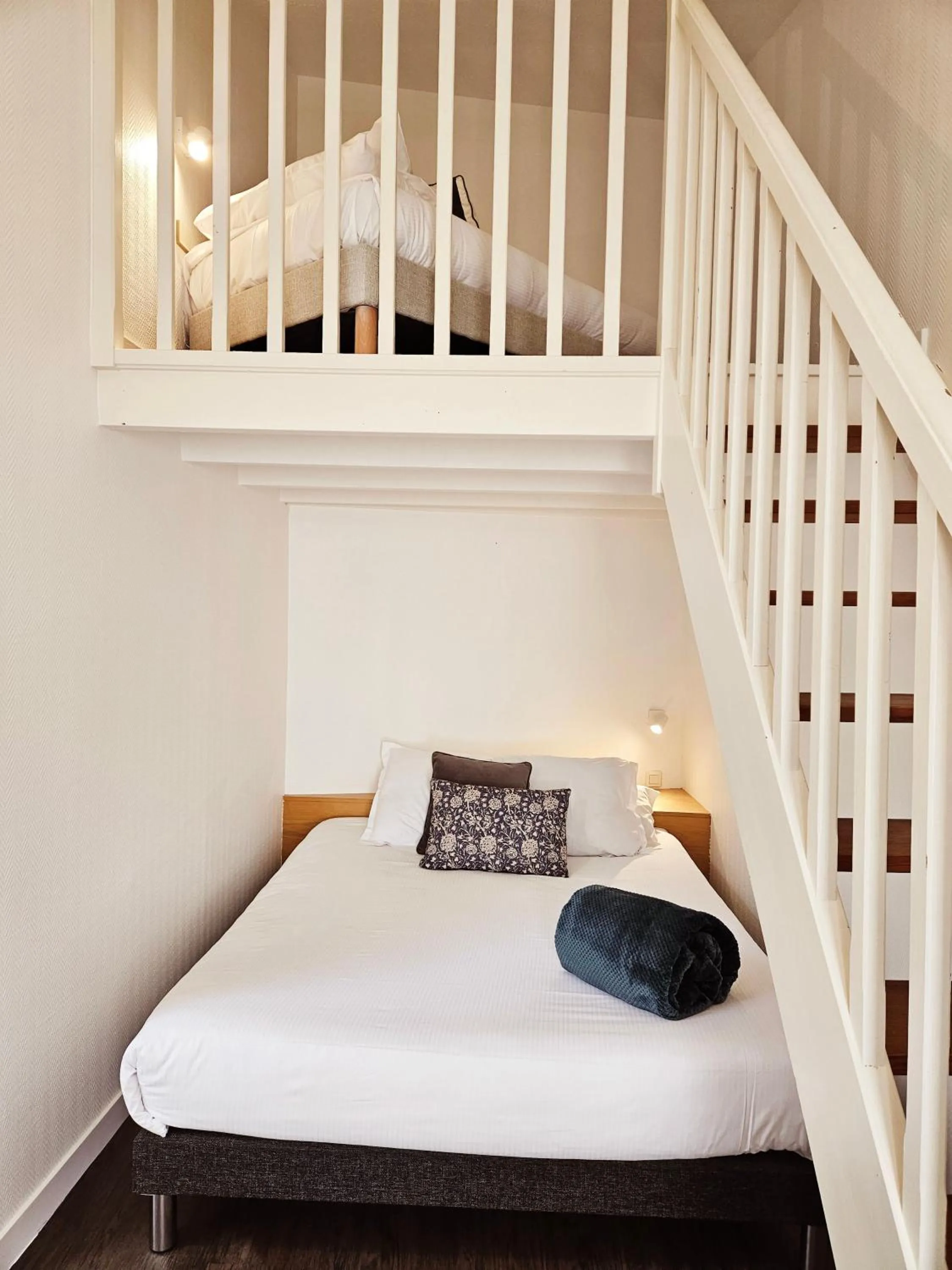 Photo of the whole room, Bed in Hôtel du Port