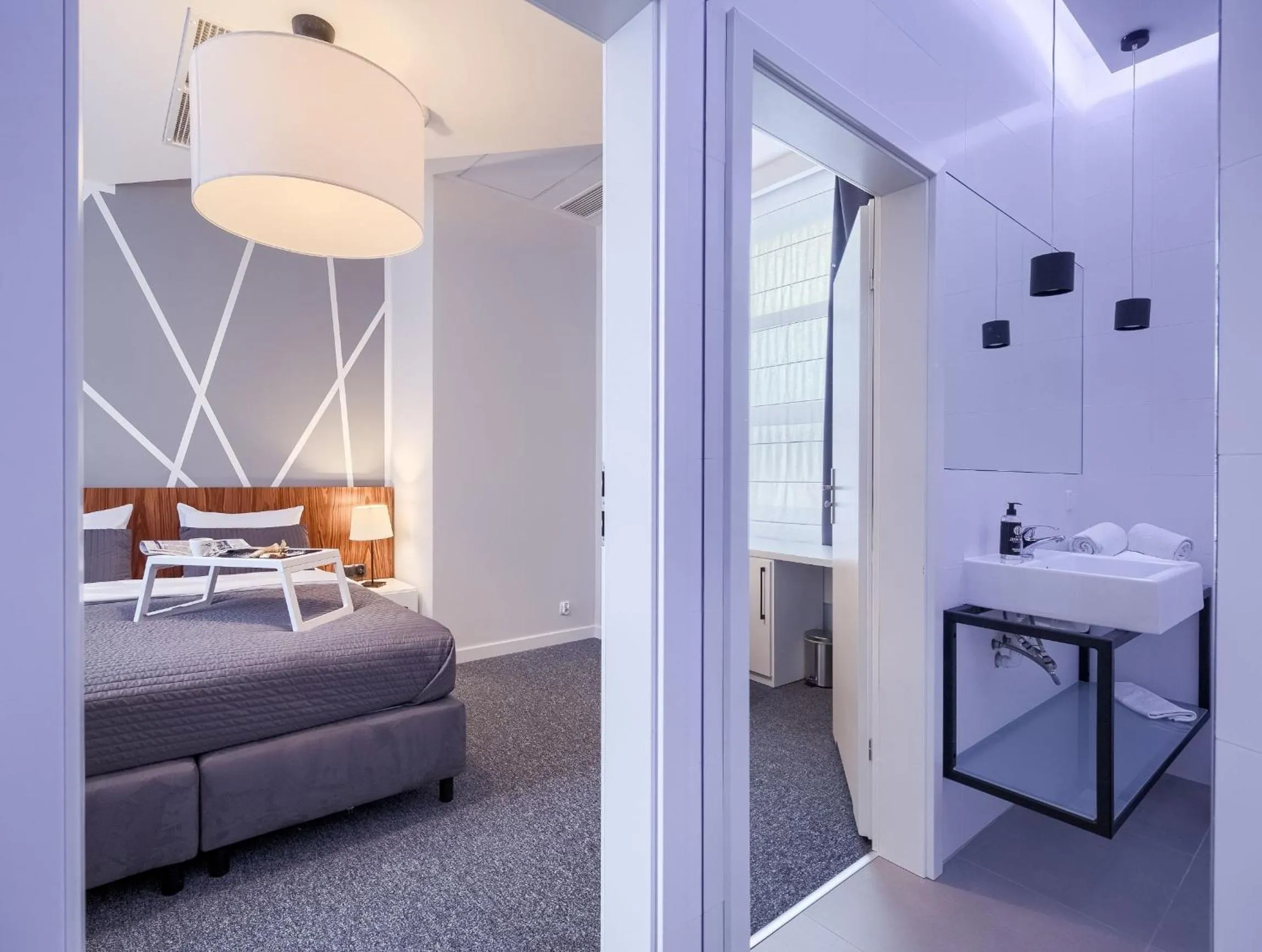 Bathroom, Bed in Park Hotel Bydgoszcz