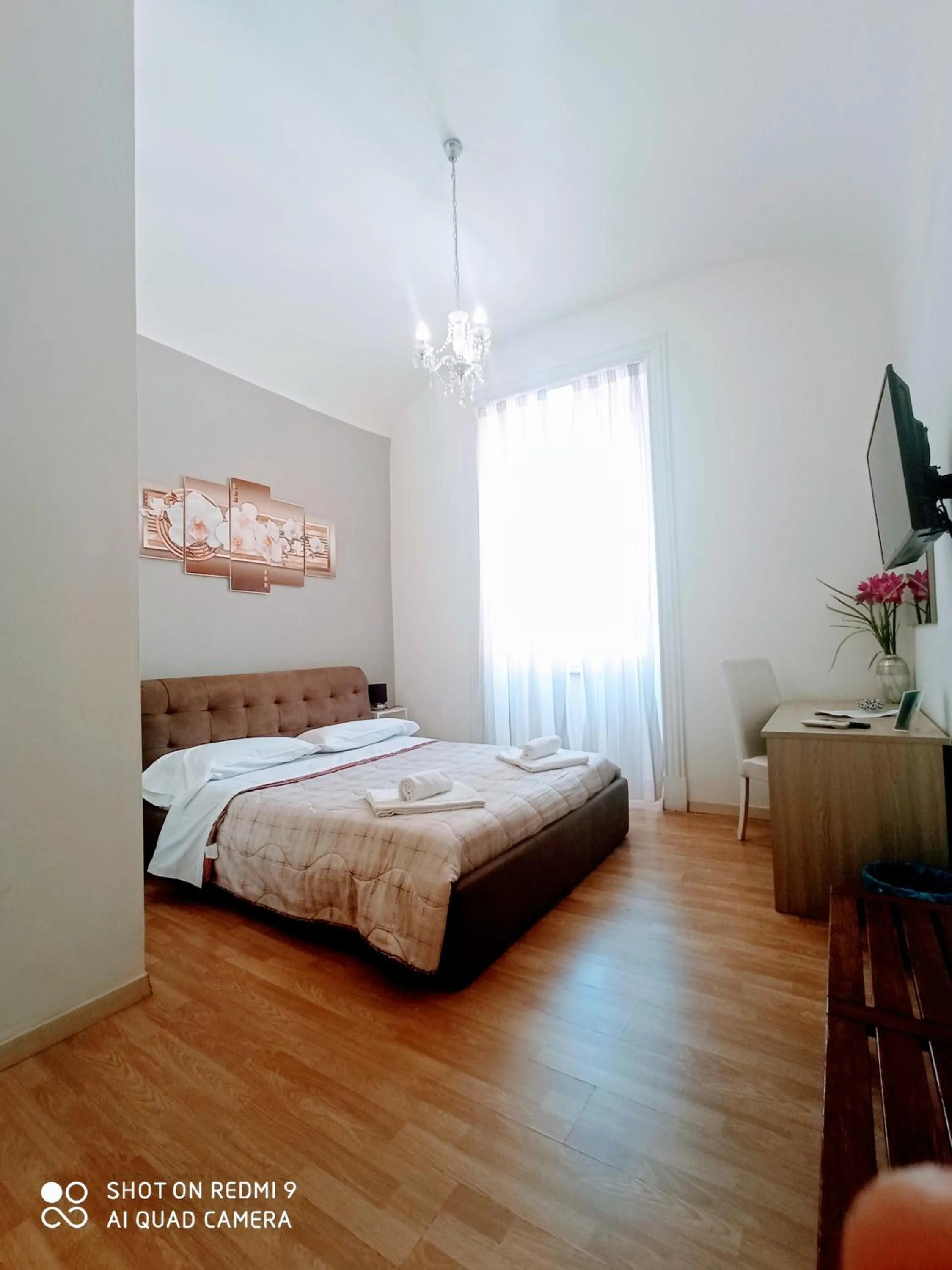 Bedroom, Bed in El Dorado Vatican