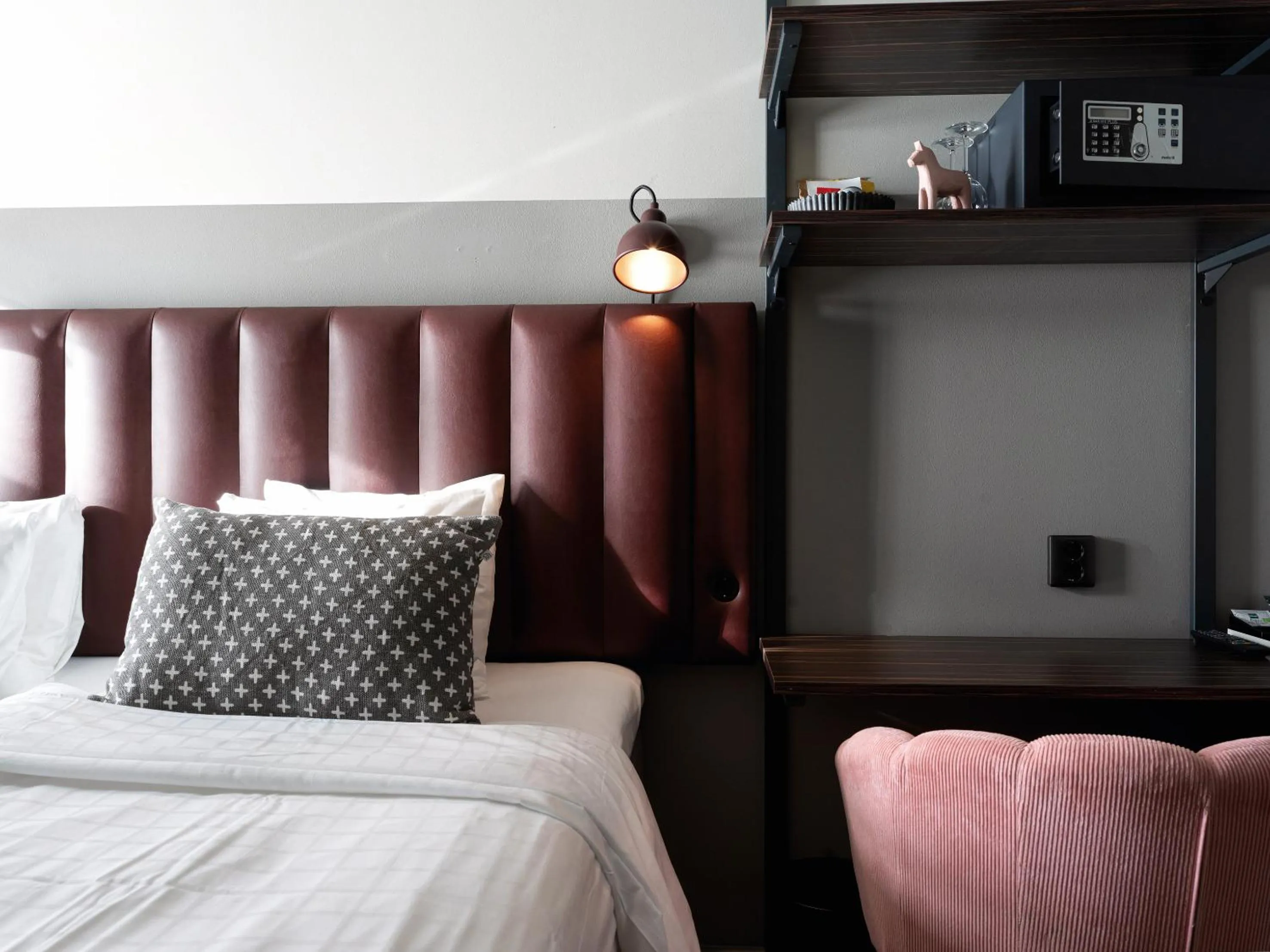 Bed in Elite City Hotel, Örebro