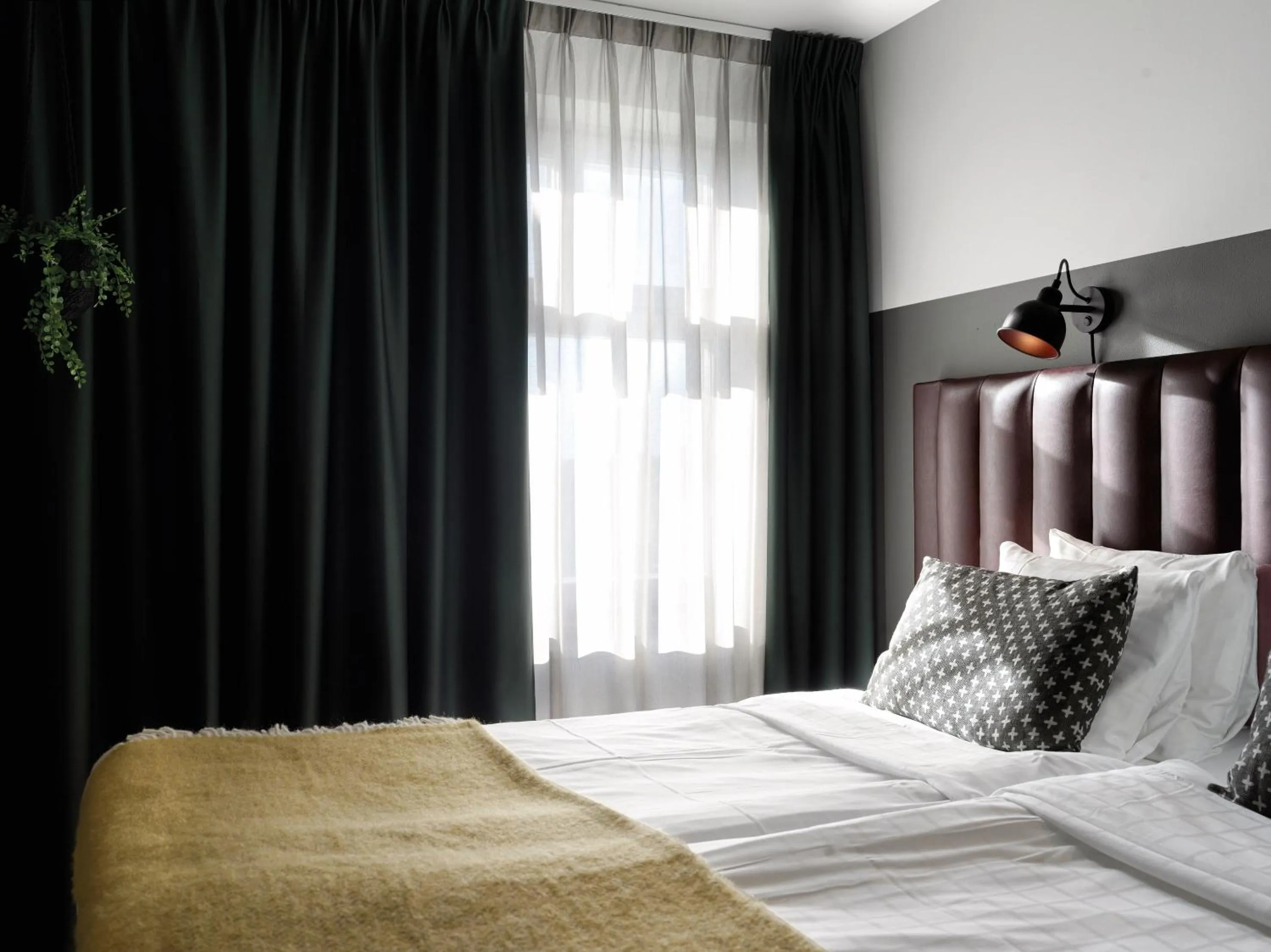 Bed in Elite City Hotel, Örebro