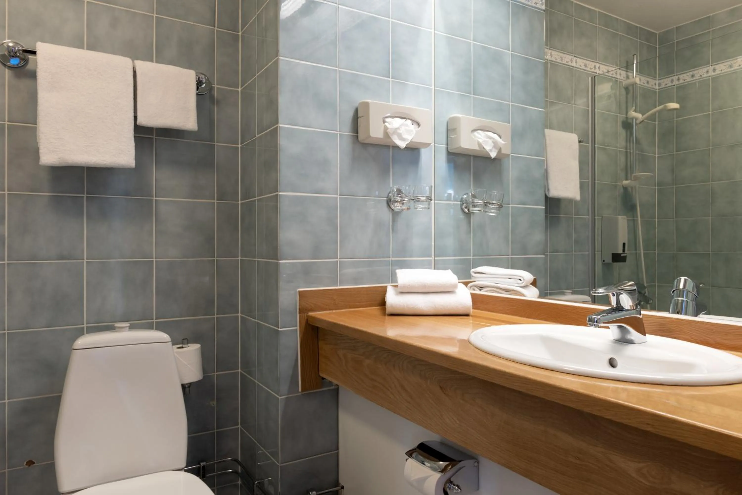 Bathroom in Elite City Hotel, Örebro