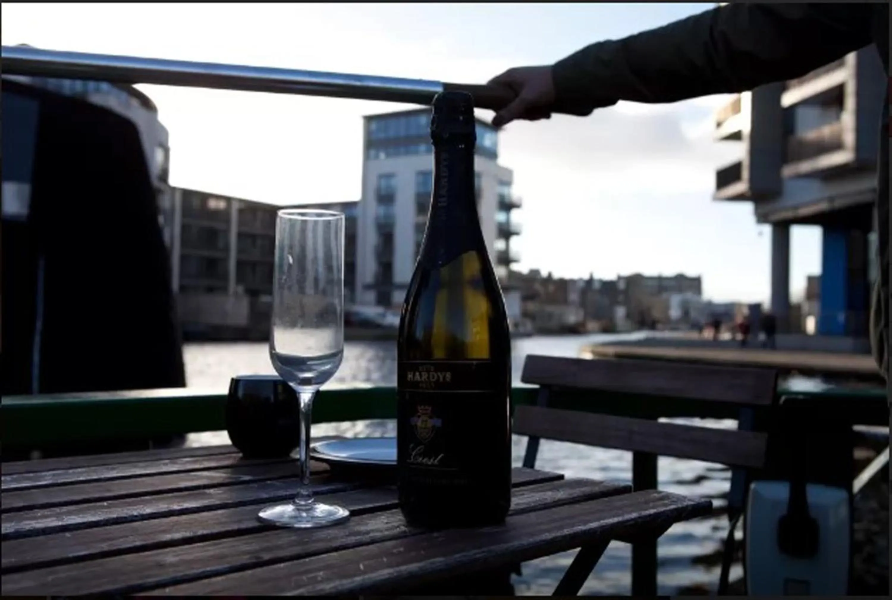 Property building in Edinburgh - Houseboats