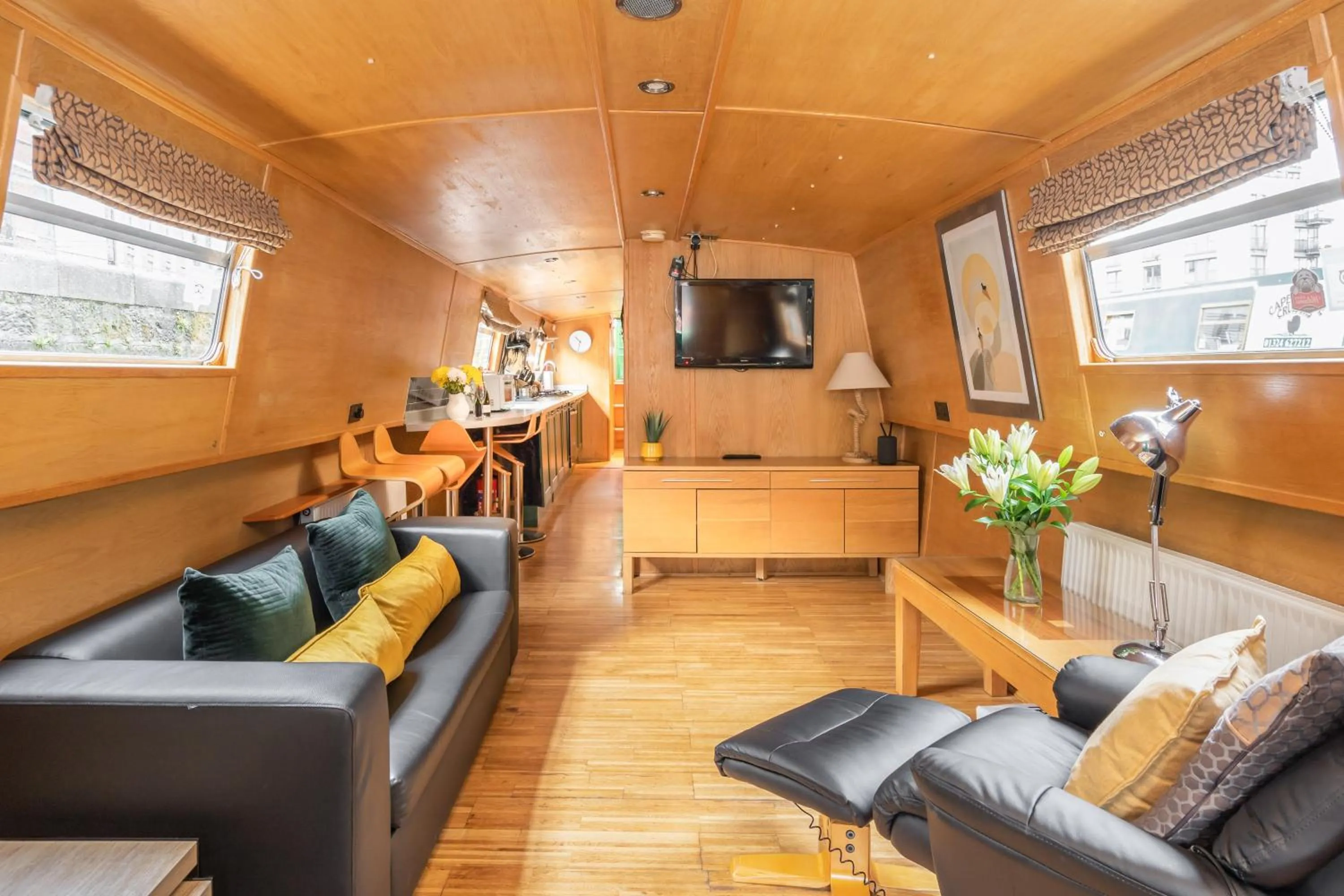 Living room in Edinburgh - Houseboats