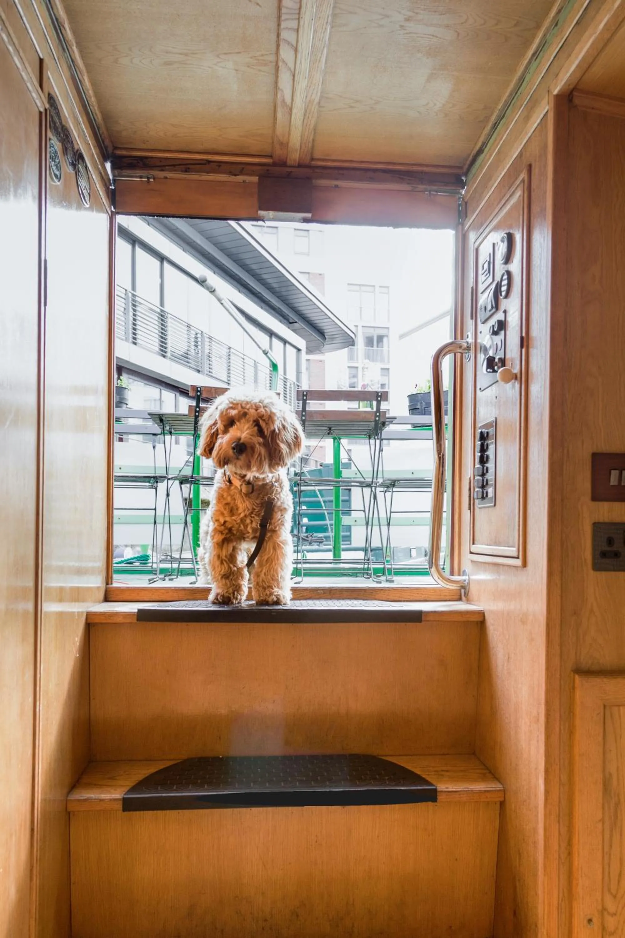 Facade/entrance in Edinburgh - Houseboats