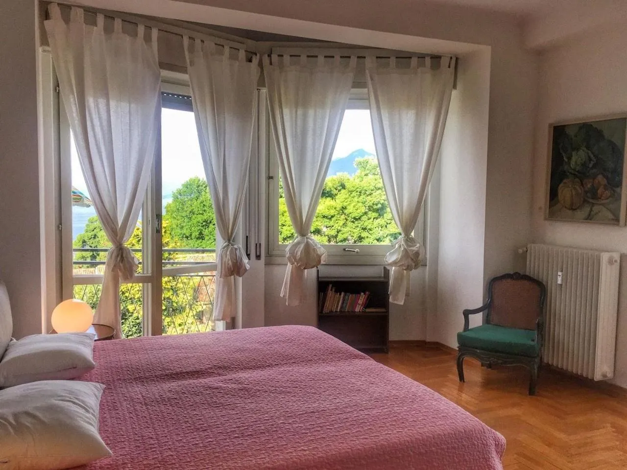 Bed in Bella