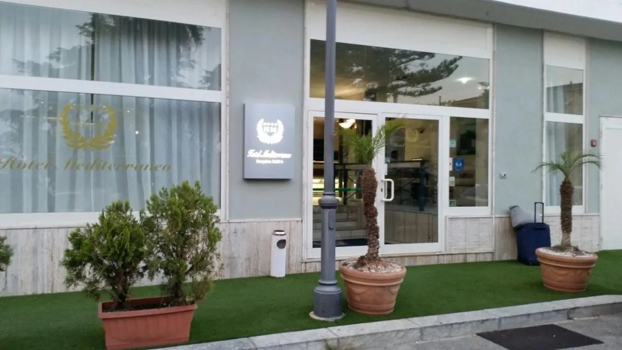 Facade/entrance in Hotel Mediterraneo