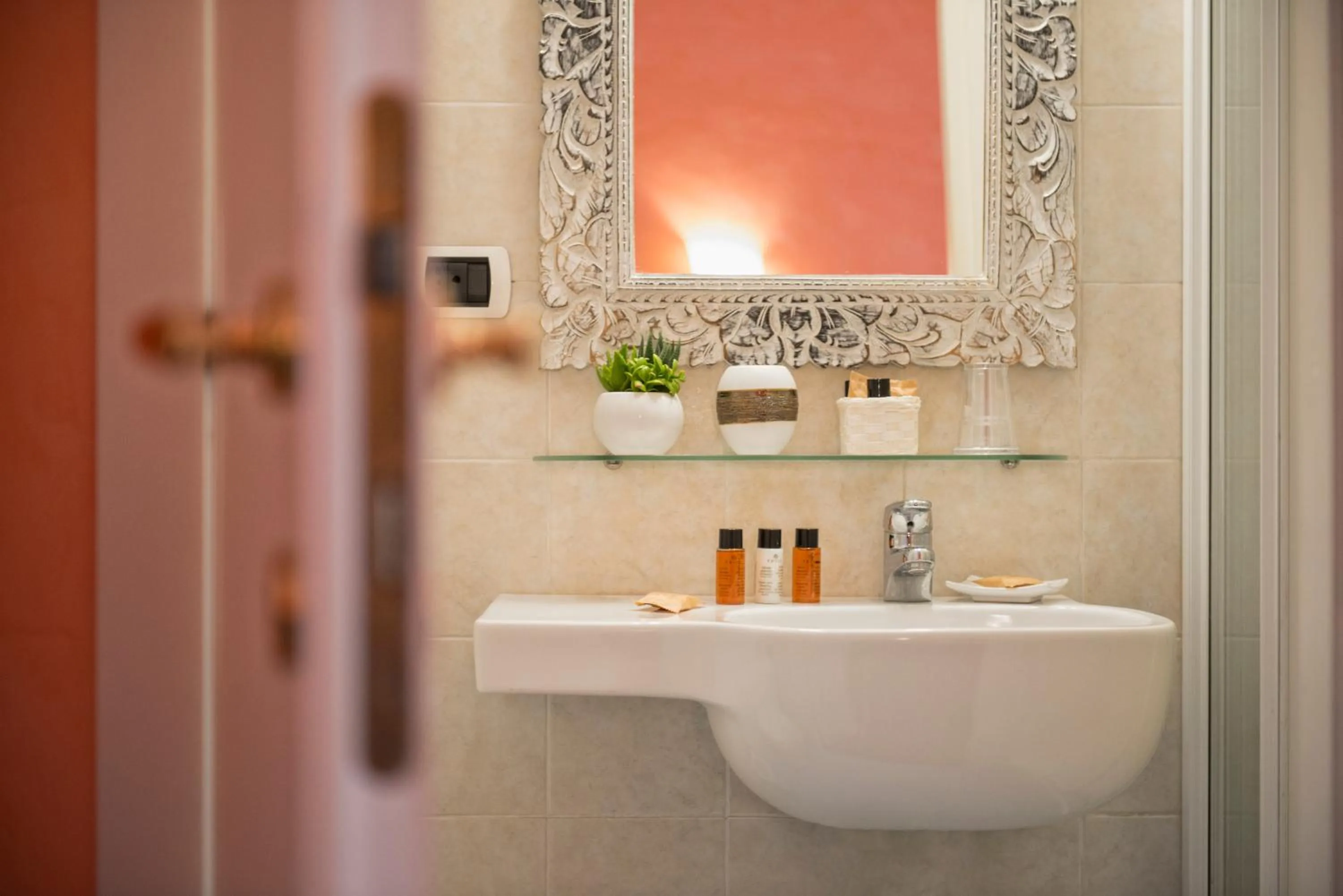 Bathroom in Navona Tower Relais