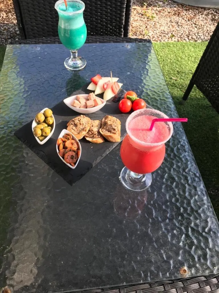 HUMAN HOTEL RESIDENCE ex esparrus