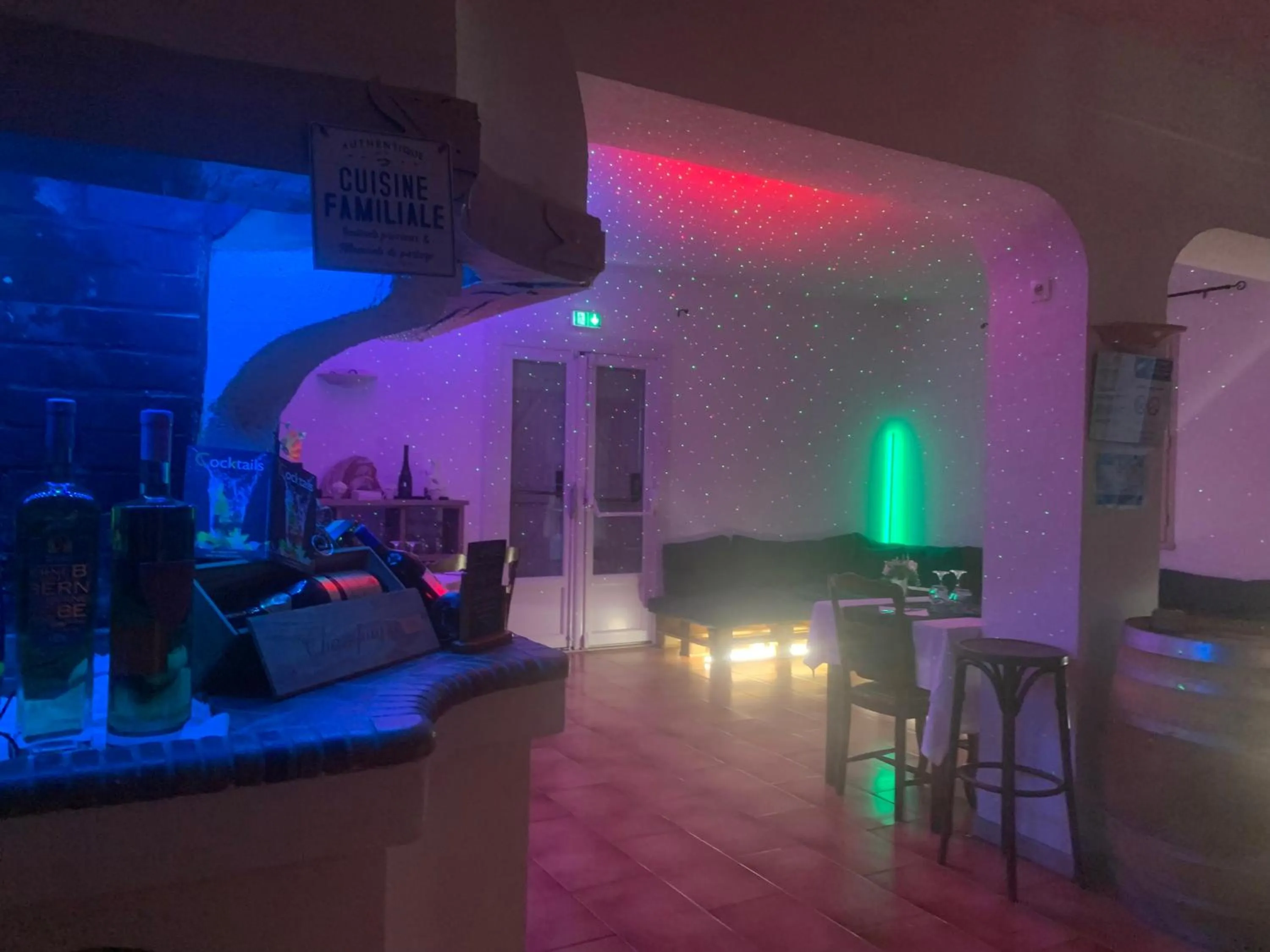 HUMAN HOTEL RESIDENCE ex esparrus