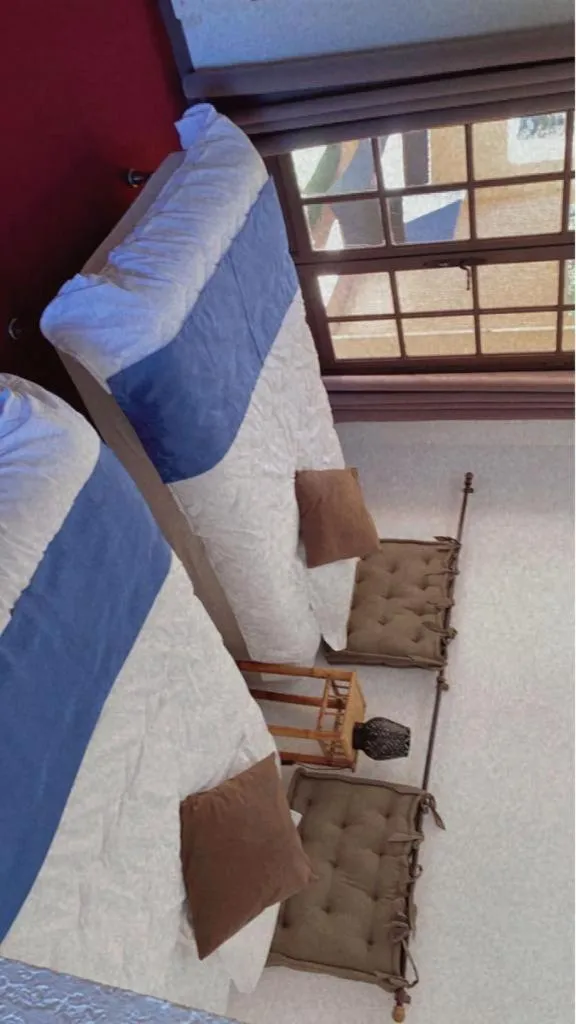 Bed in HUMAN HOTEL RESIDENCE ex esparrus