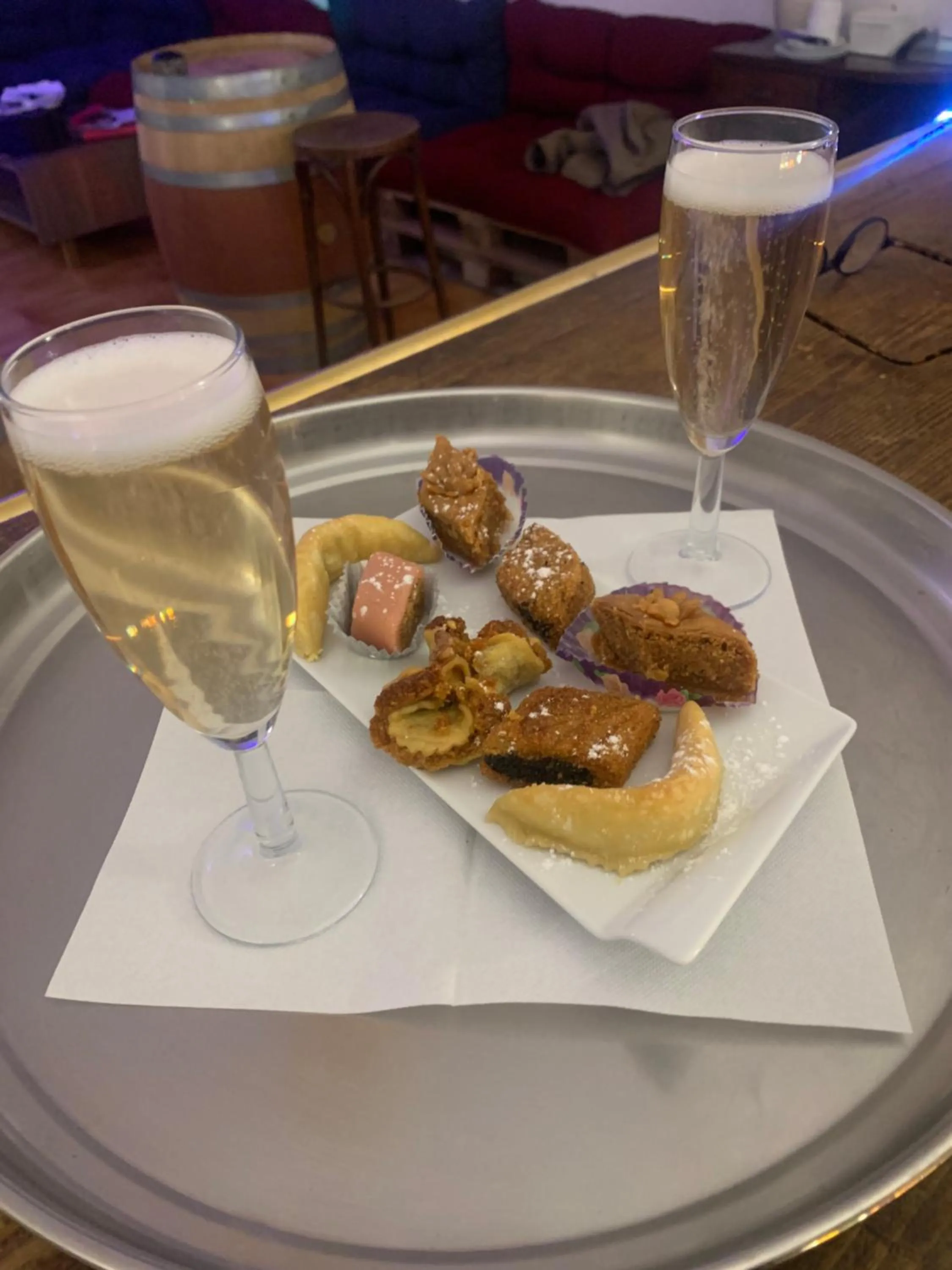 HUMAN HOTEL RESIDENCE ex esparrus