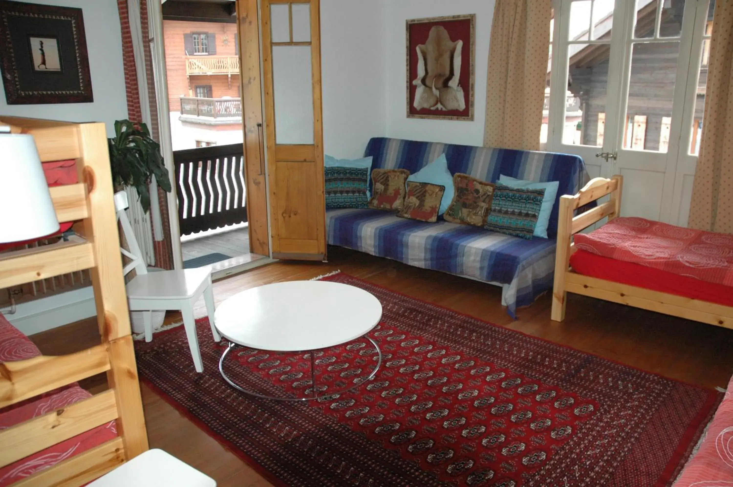Sixtuple Room with Balcony and Shared Bathroom - single occupancy in Chalet la Griotte Sixtuple Room with Balcony and Shared Bathroom - single occupancy in Chalet la Griotte