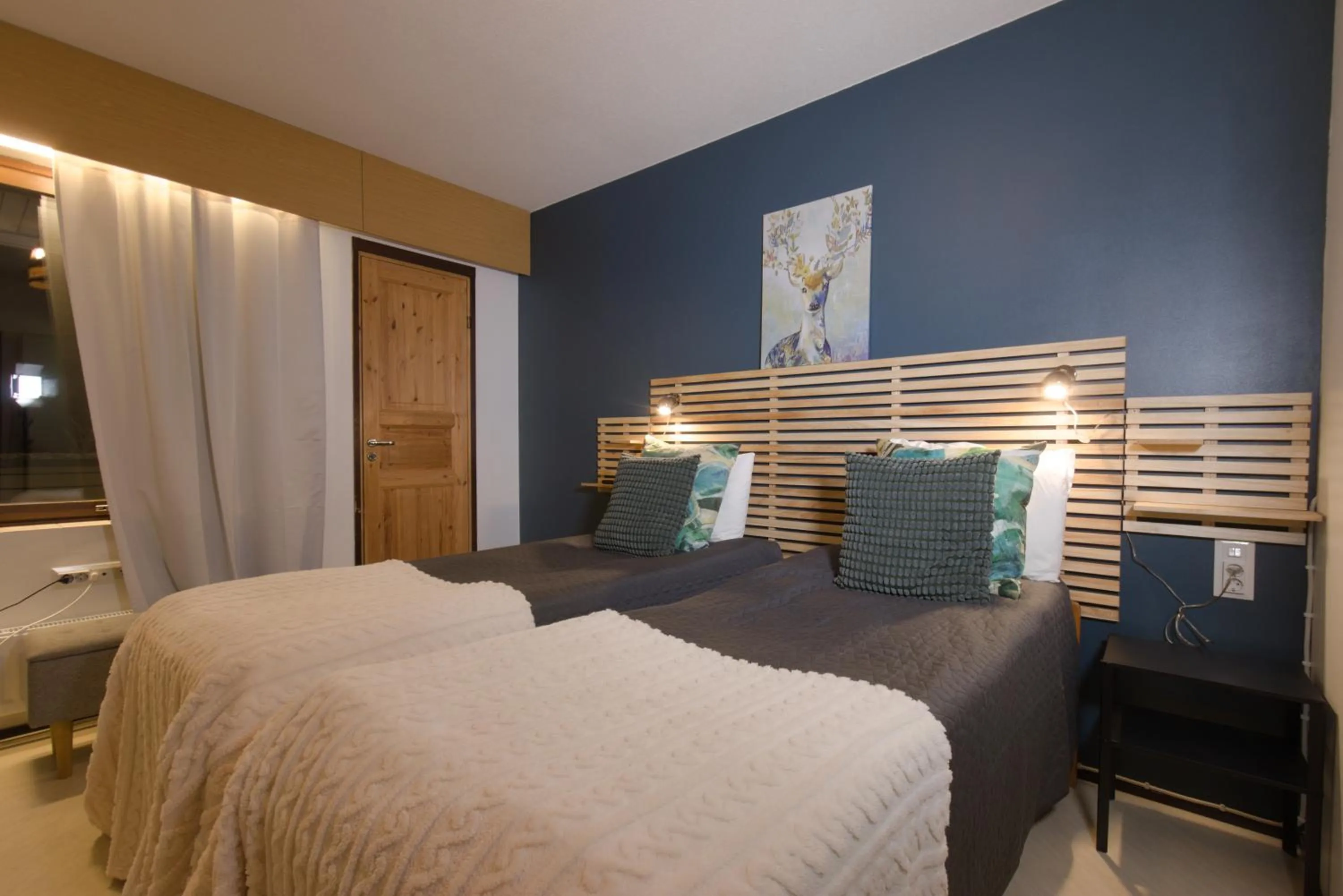 Bed in Hotel & Resort Sallavalkea