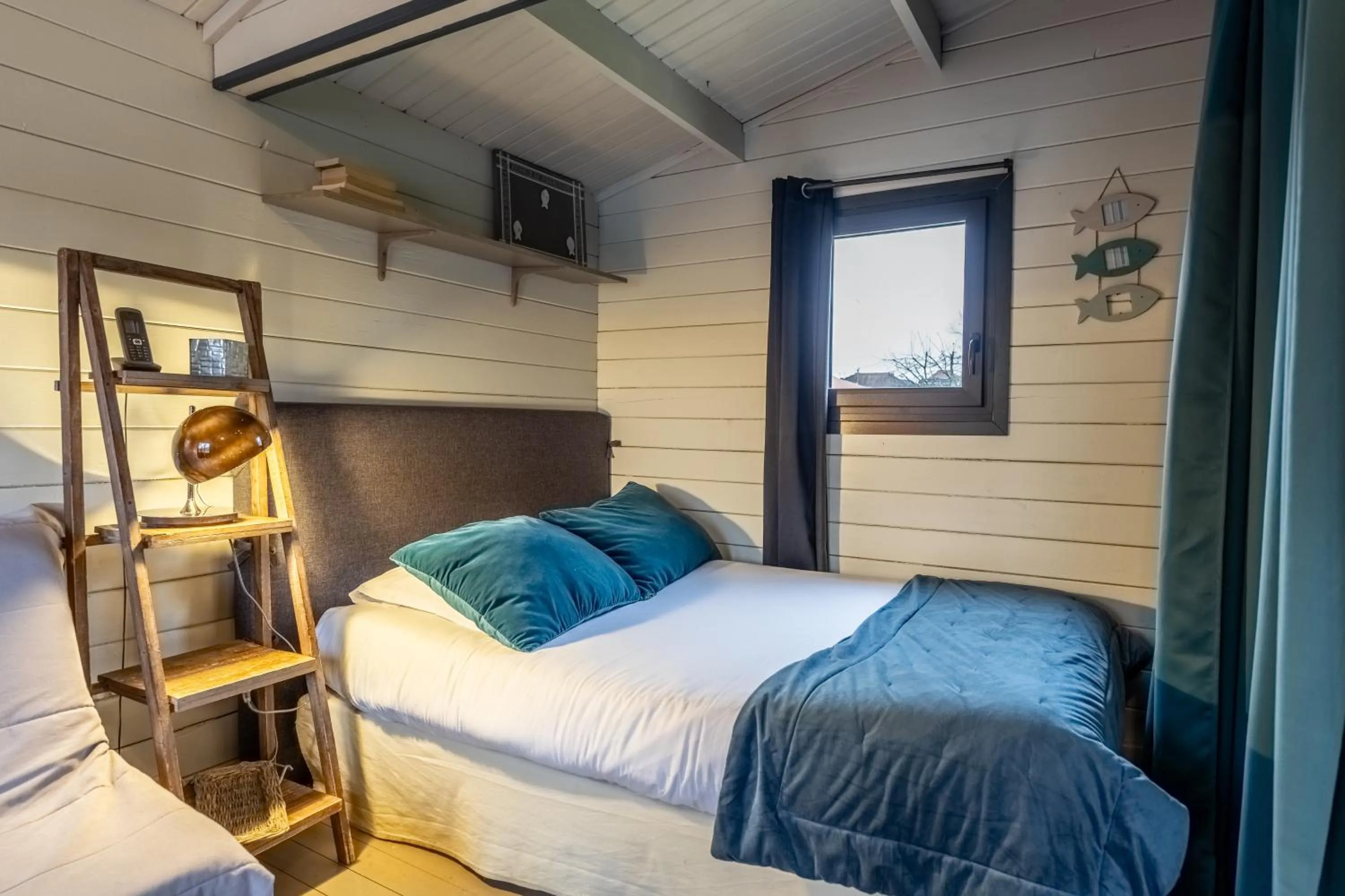 Bed in Hôtel Quai des Pontis