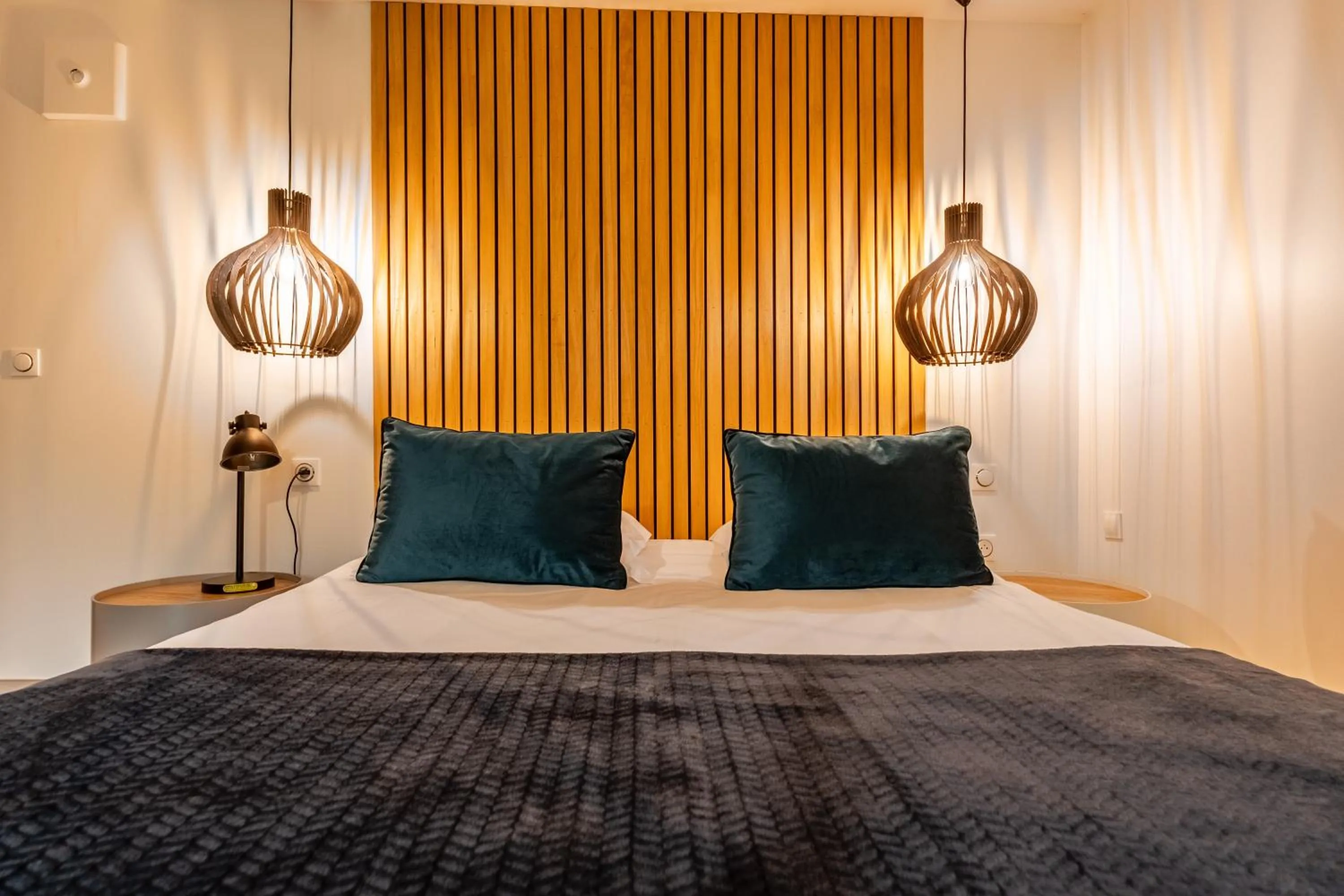 Bed in Hôtel Quai des Pontis