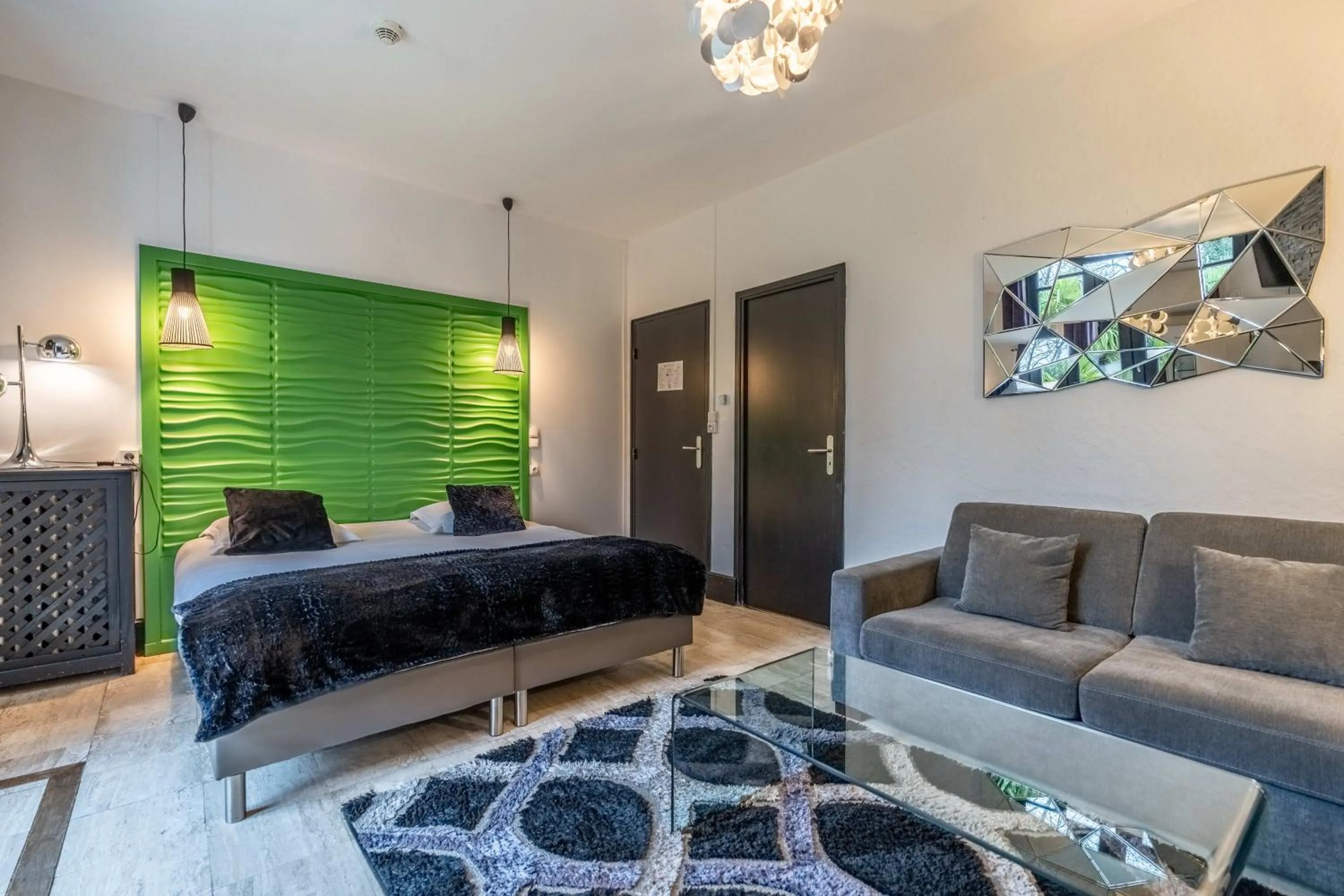 Bed in Hôtel Quai des Pontis