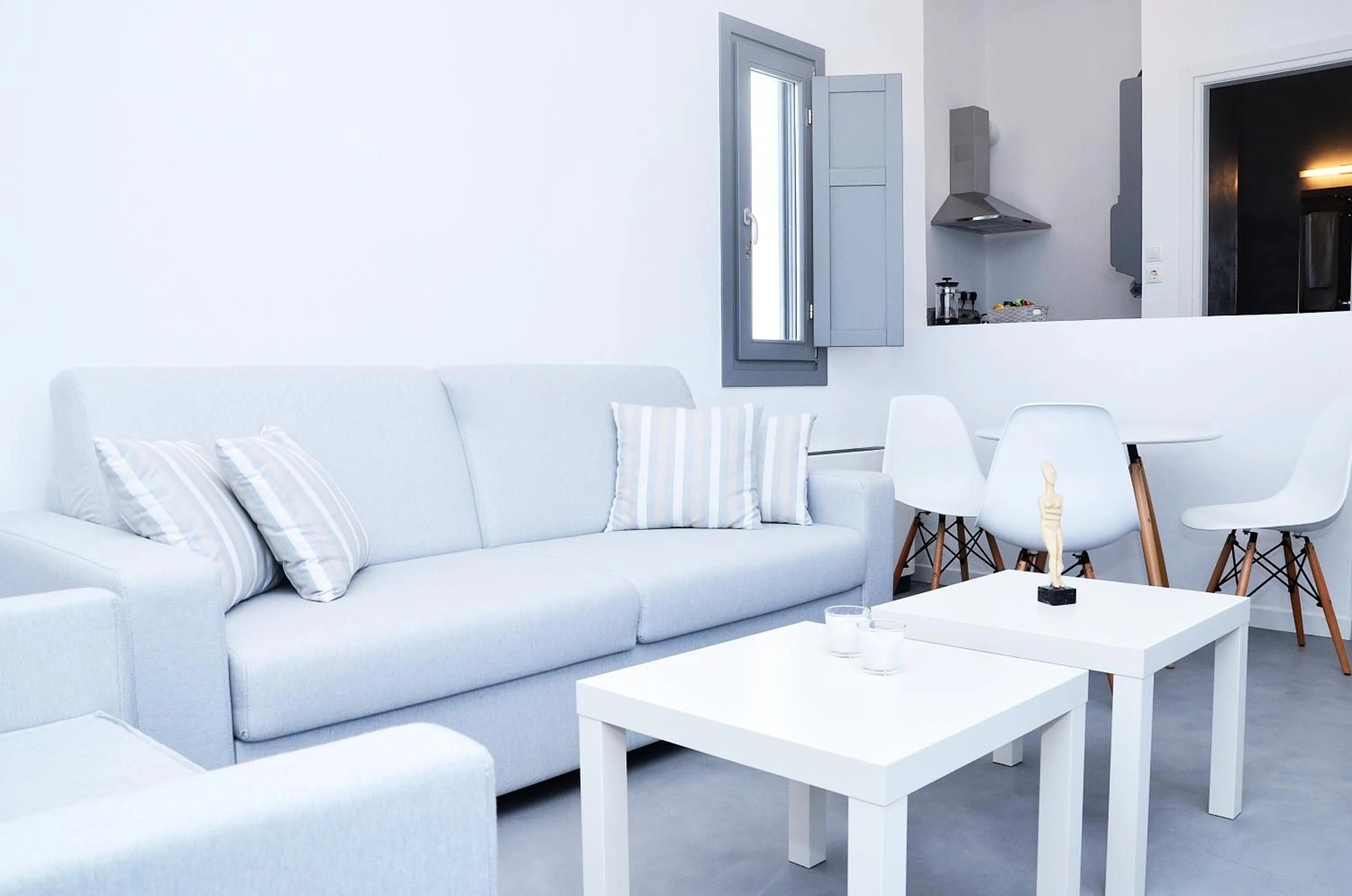Living room in Ionathan Koufonisia Suites