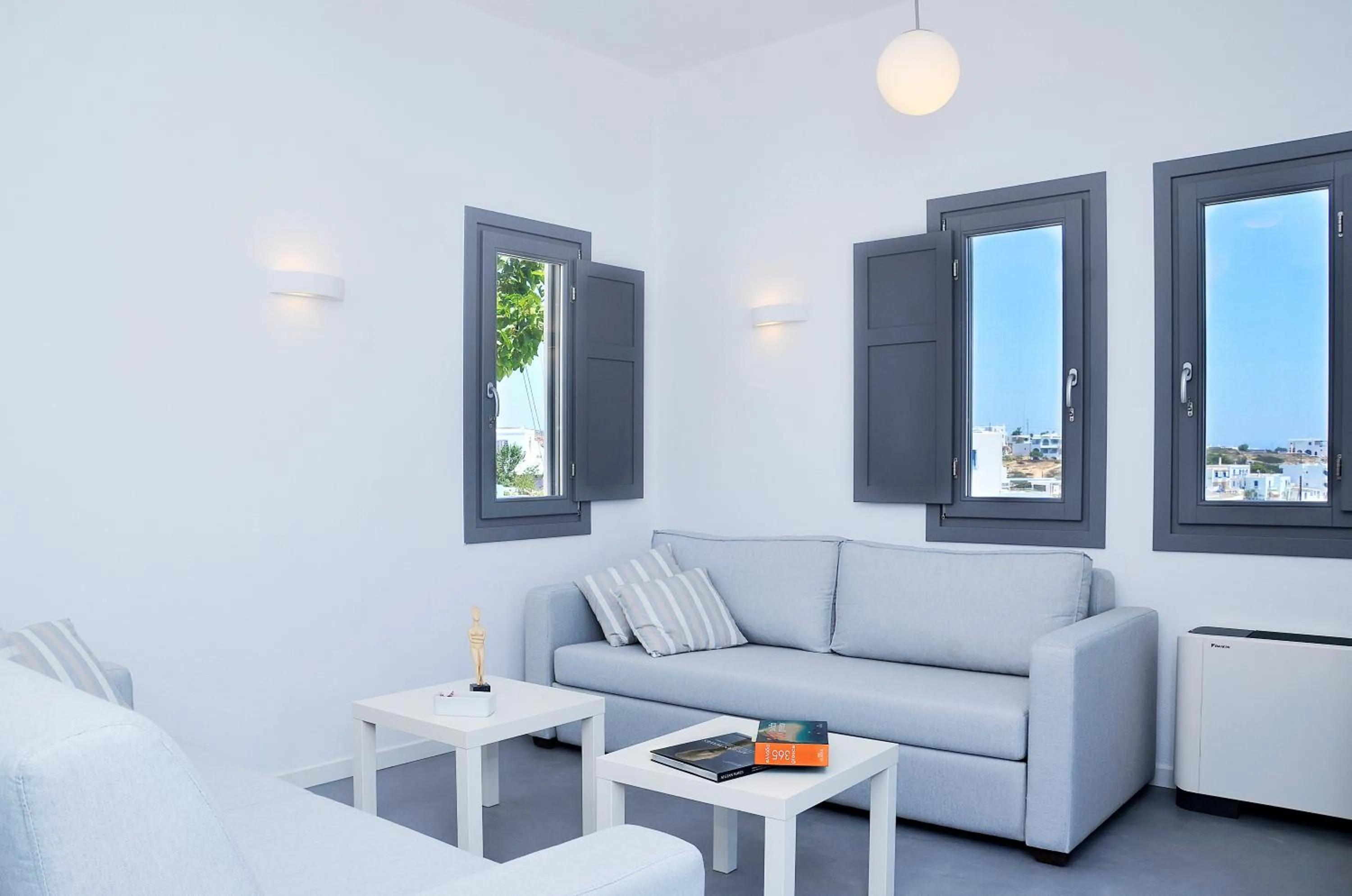 Living room in Ionathan Koufonisia Suites