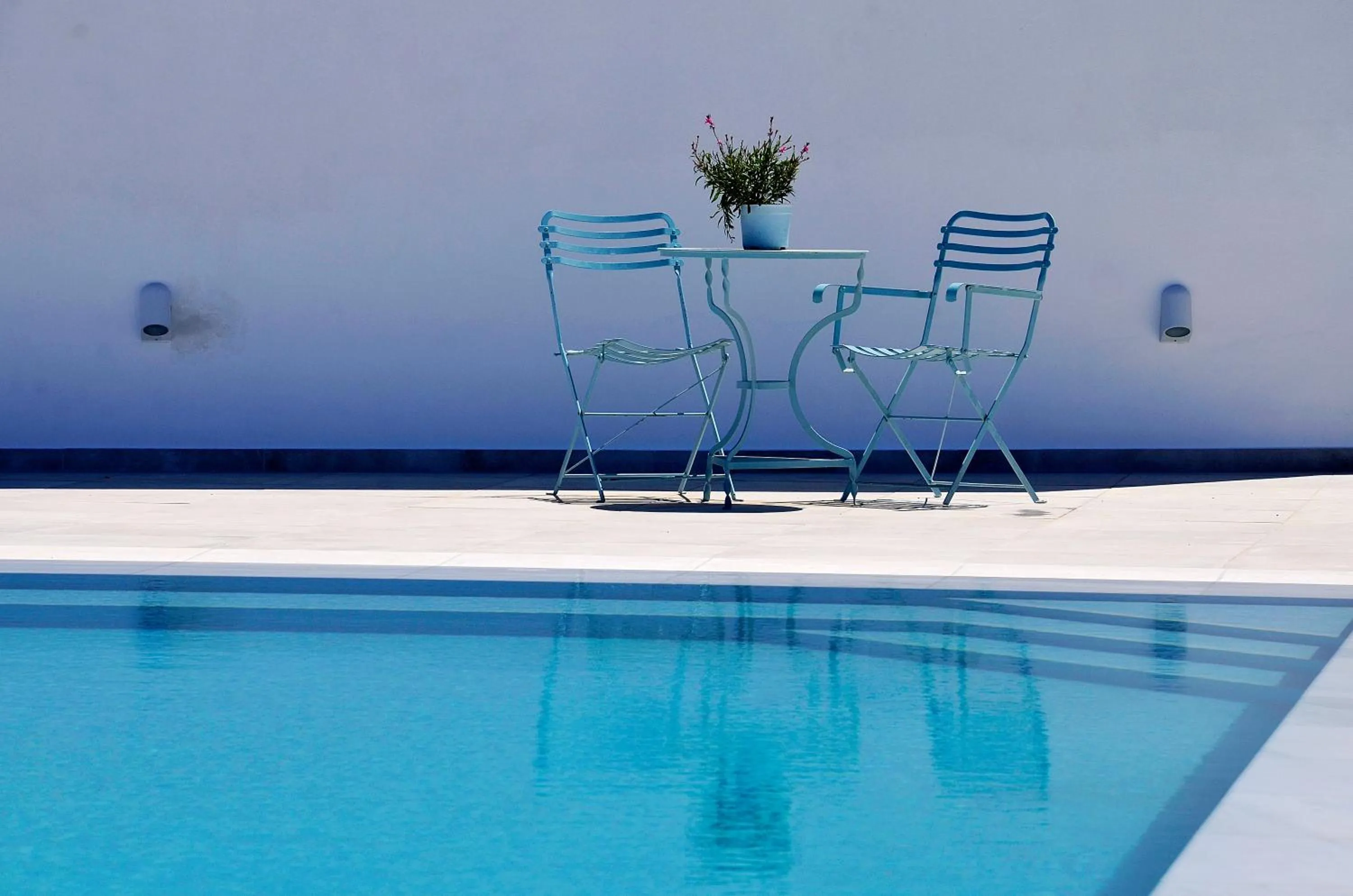 Swimming pool in Ionathan Koufonisia Suites