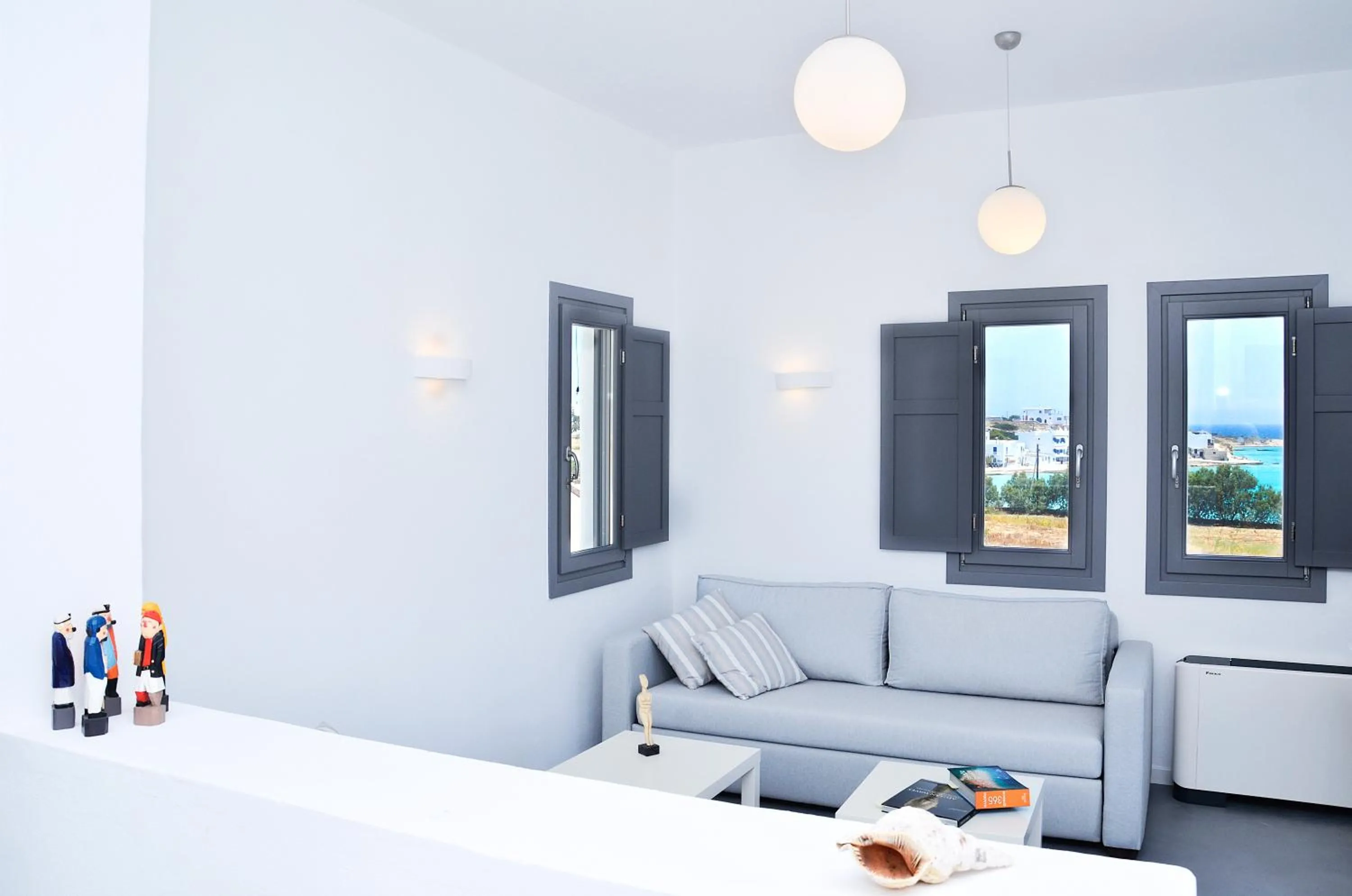 Living room in Ionathan Koufonisia Suites