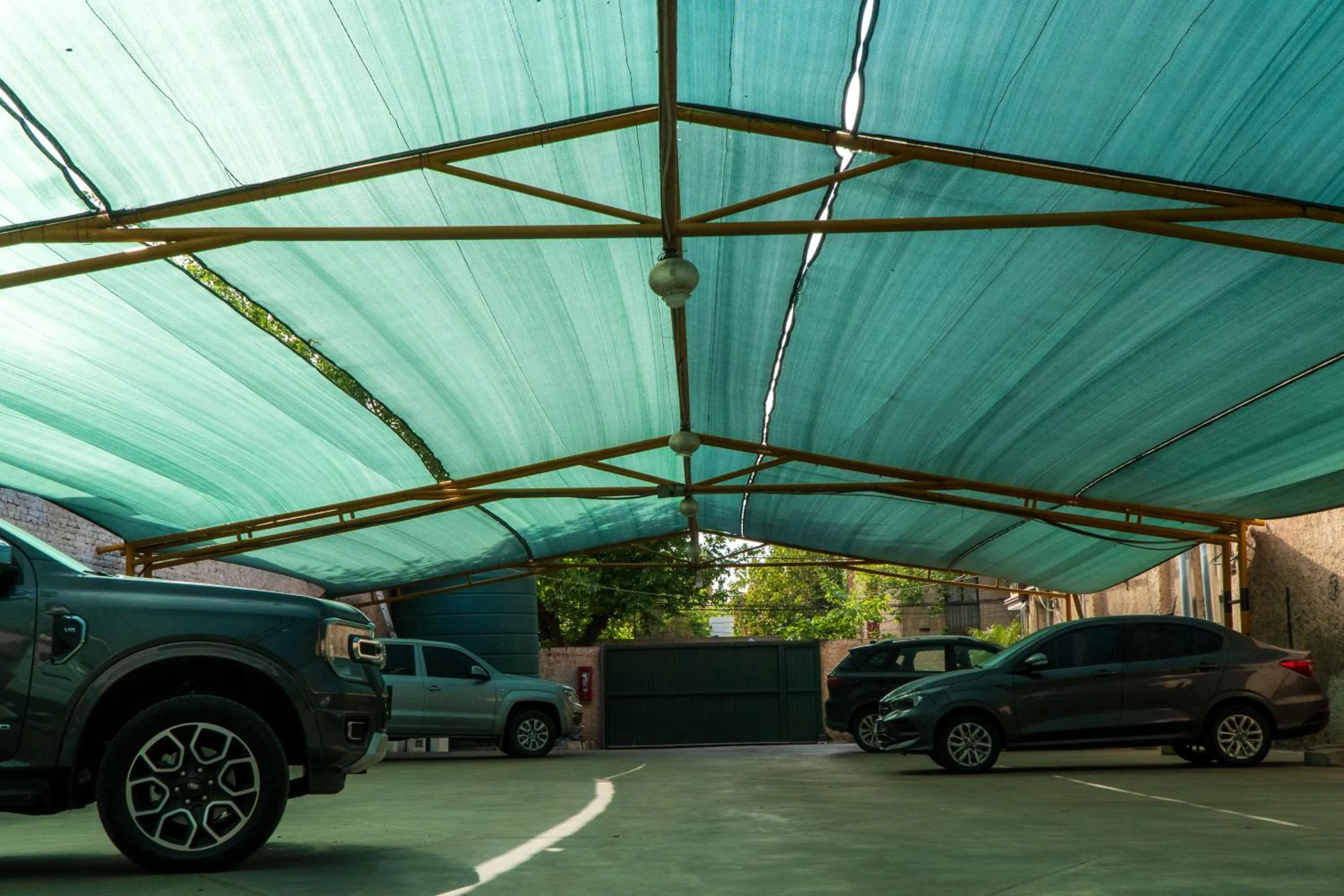 Parking in Ritz Hotel Mendoza