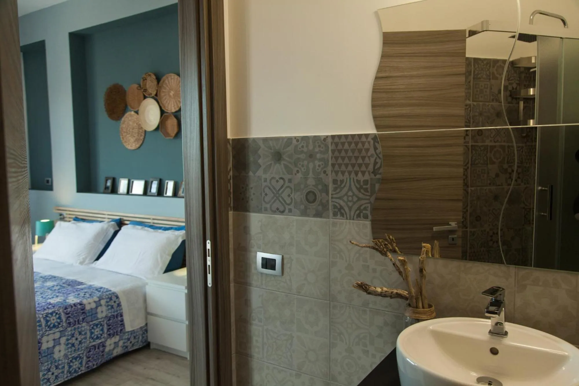 Bathroom, Bed in La Terrazza di Empedocle