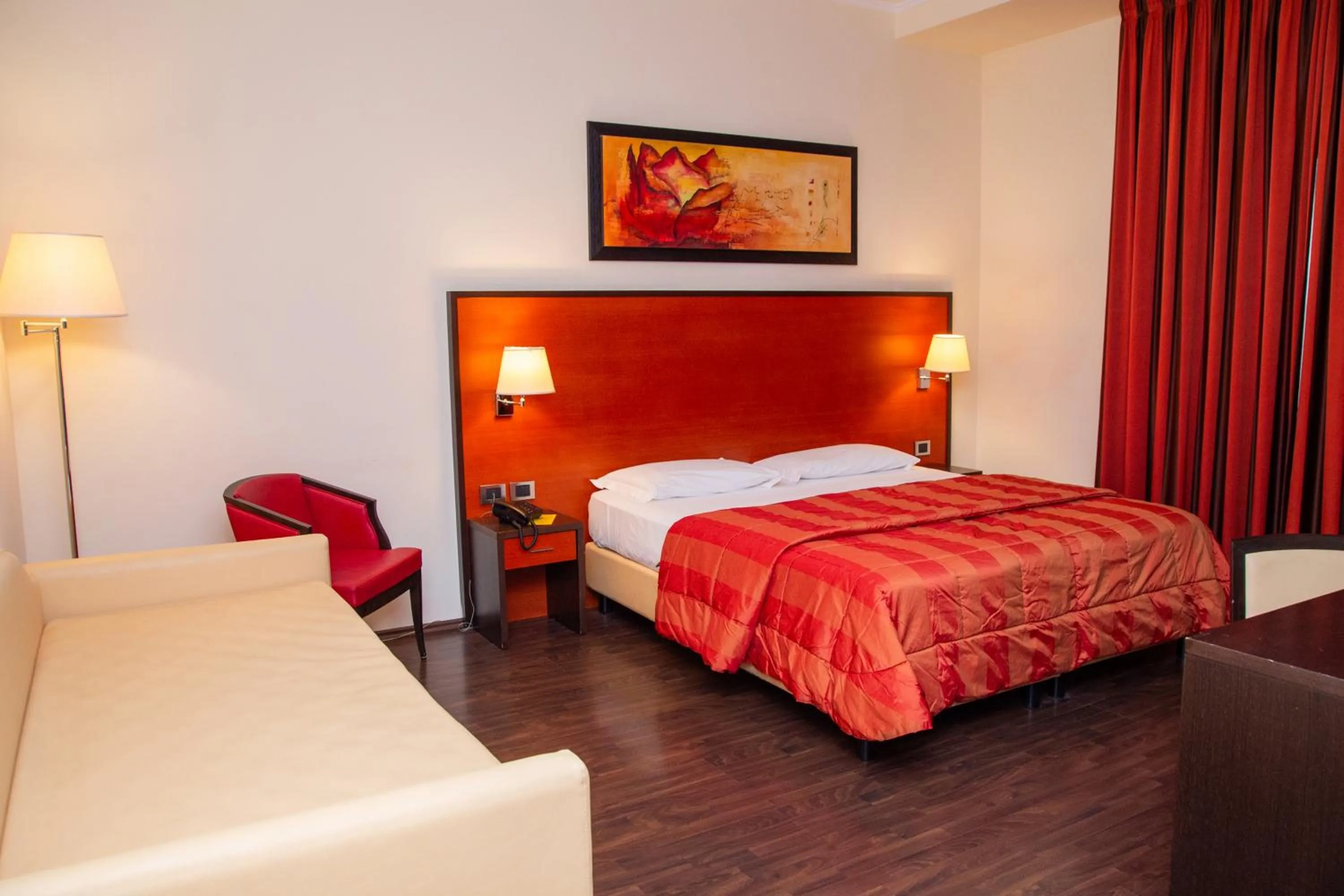 Bedroom, Bed in Gullo Hotel