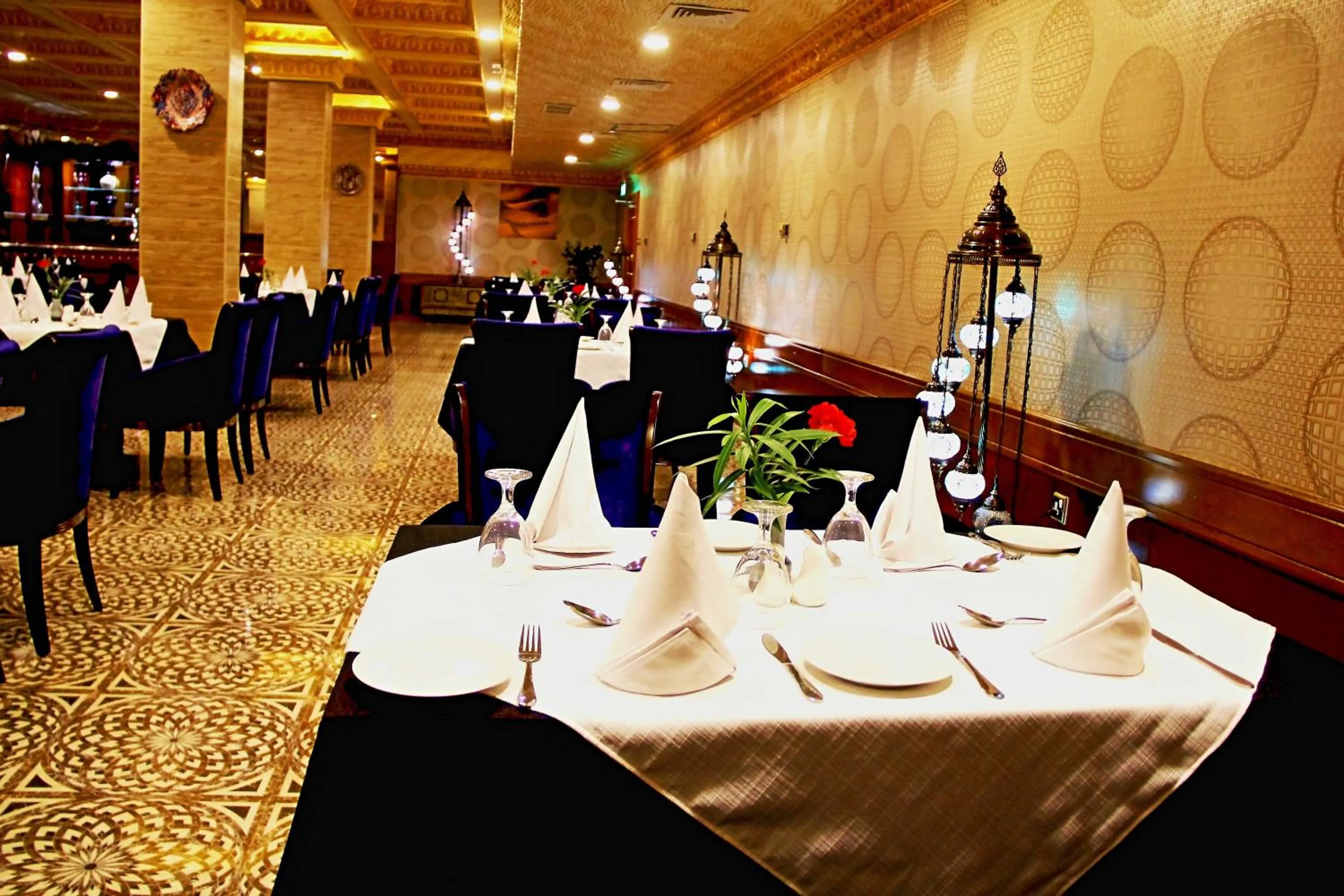 Restaurant/places to eat in Bahrain International Hotel
