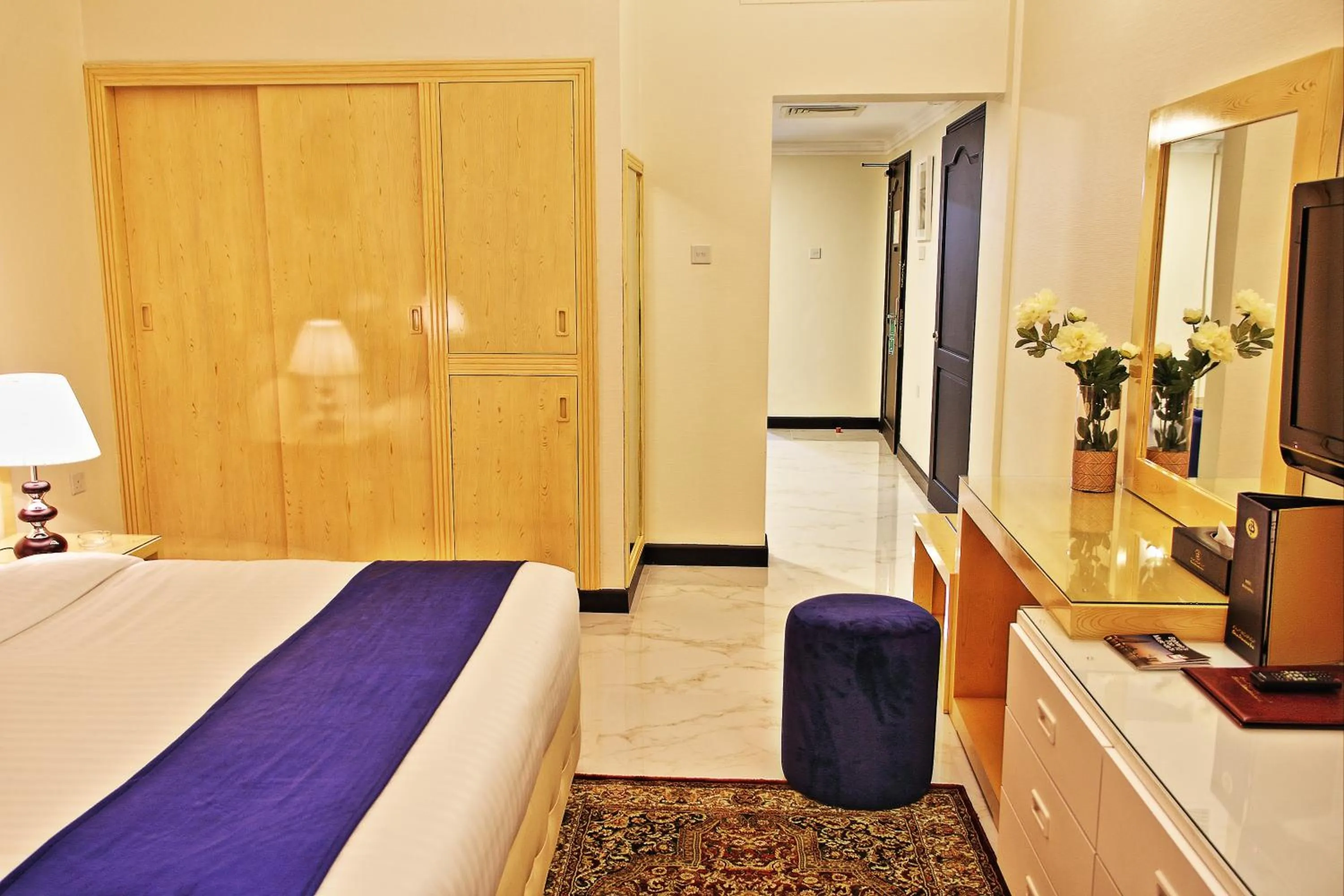 Bedroom, Bed in Bahrain International Hotel