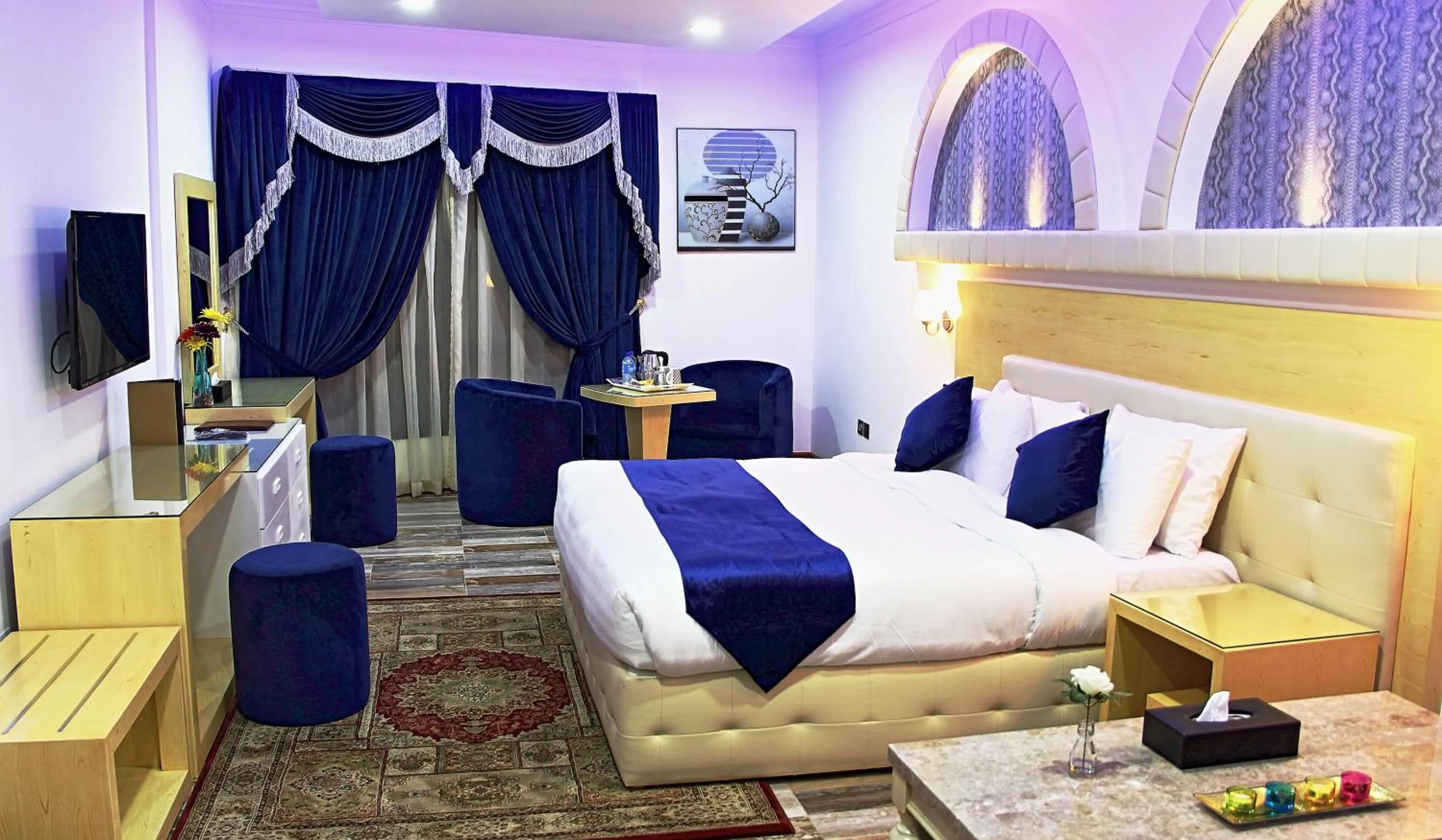 Bedroom, Bed in Bahrain International Hotel