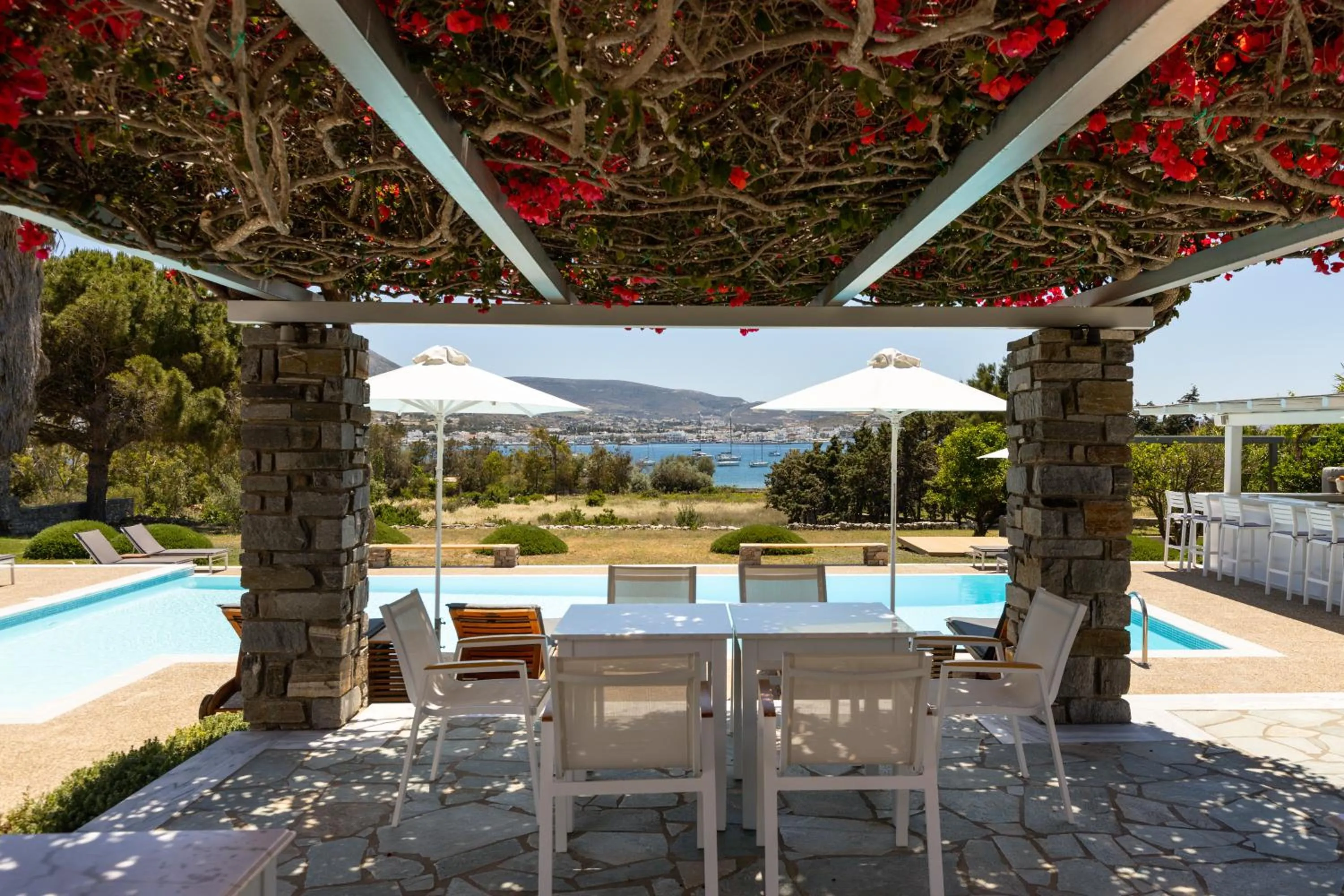 Patio in Roses Beach