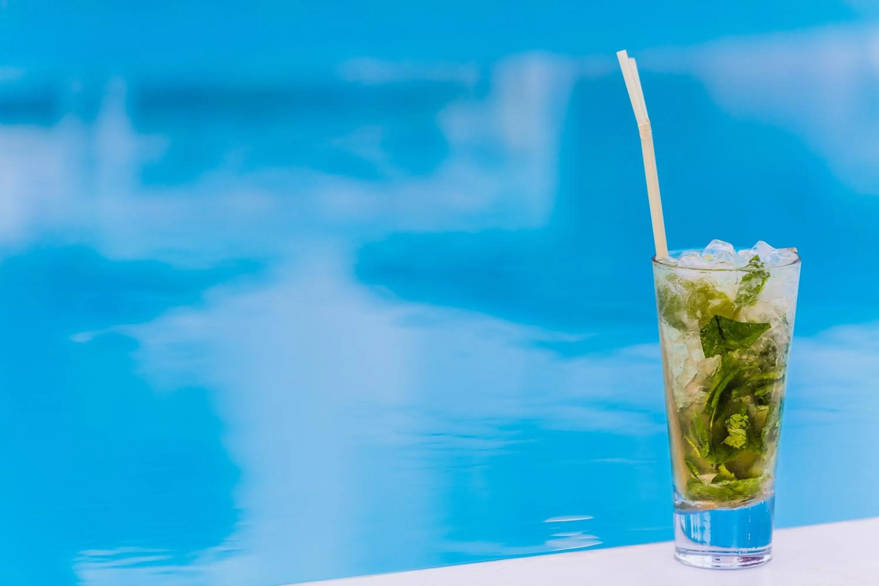 Decorative detail in Roses Beach