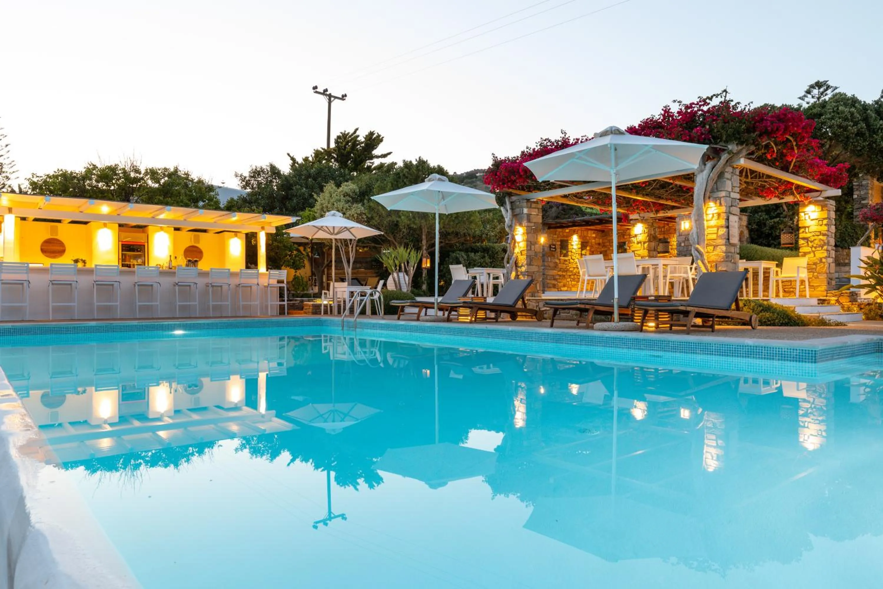 Swimming pool in Roses Beach