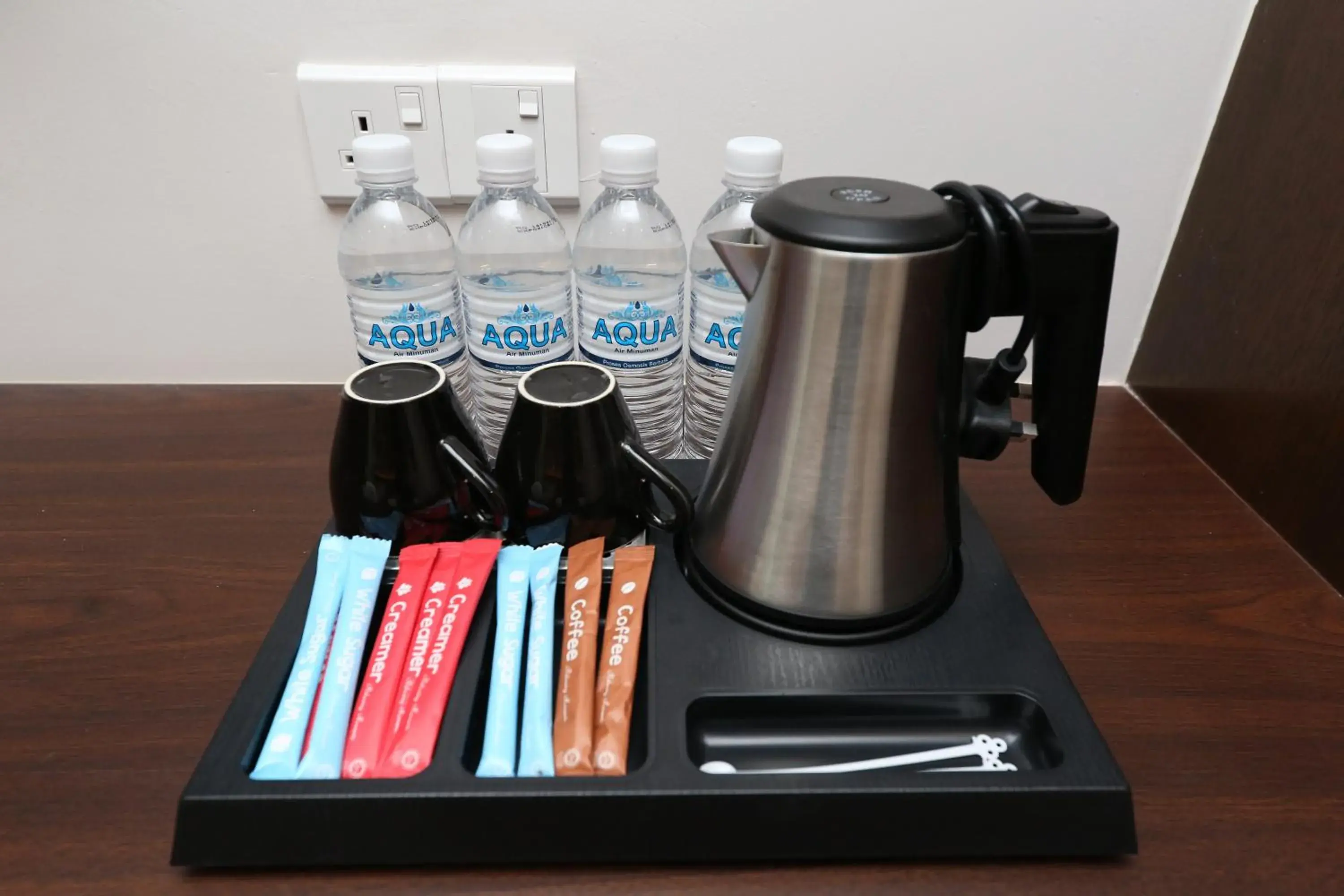 Coffee/Tea Facilities in M&M Hotel