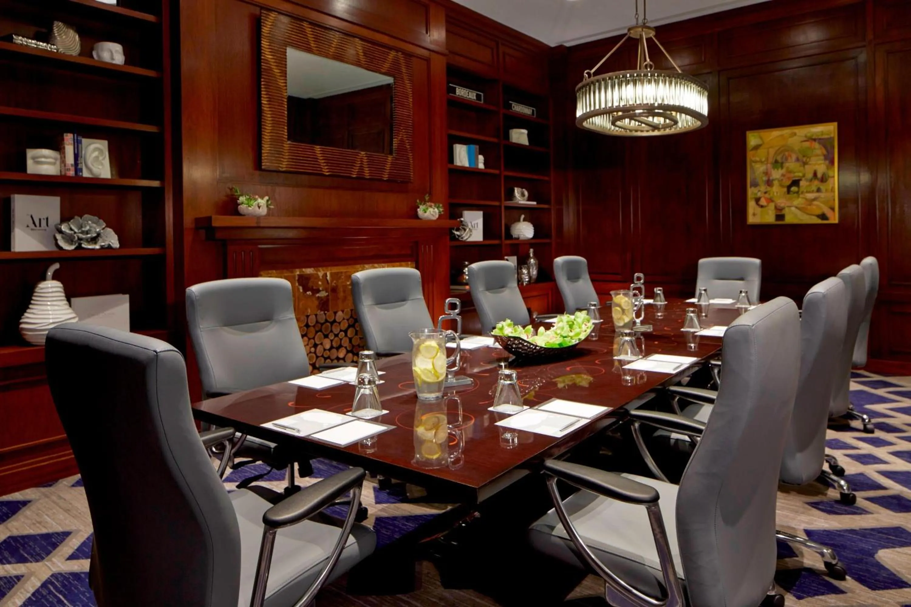 Meeting/conference room in Renaissance Atlanta Waverly Hotel & Convention Center