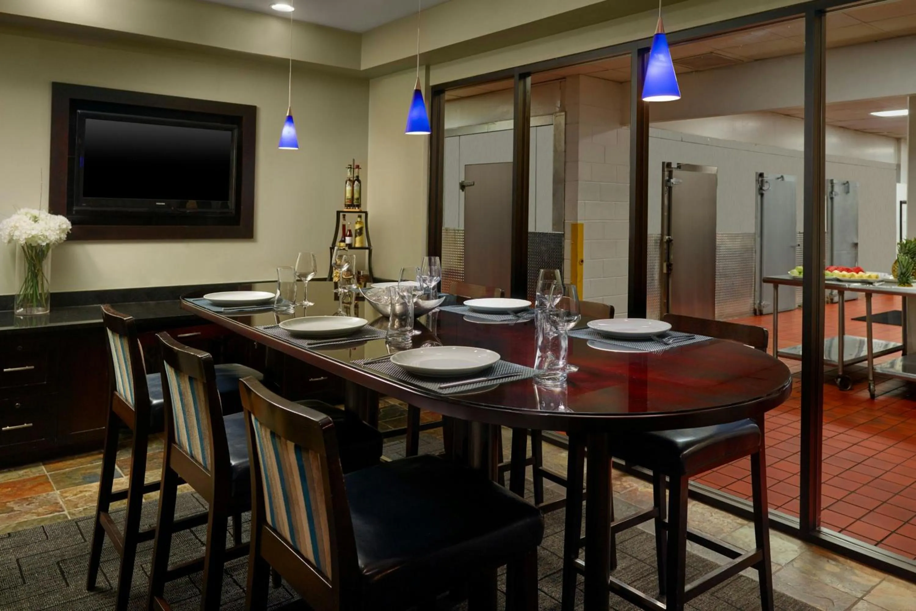 Kitchen or kitchenette in Renaissance Atlanta Waverly Hotel & Convention Center