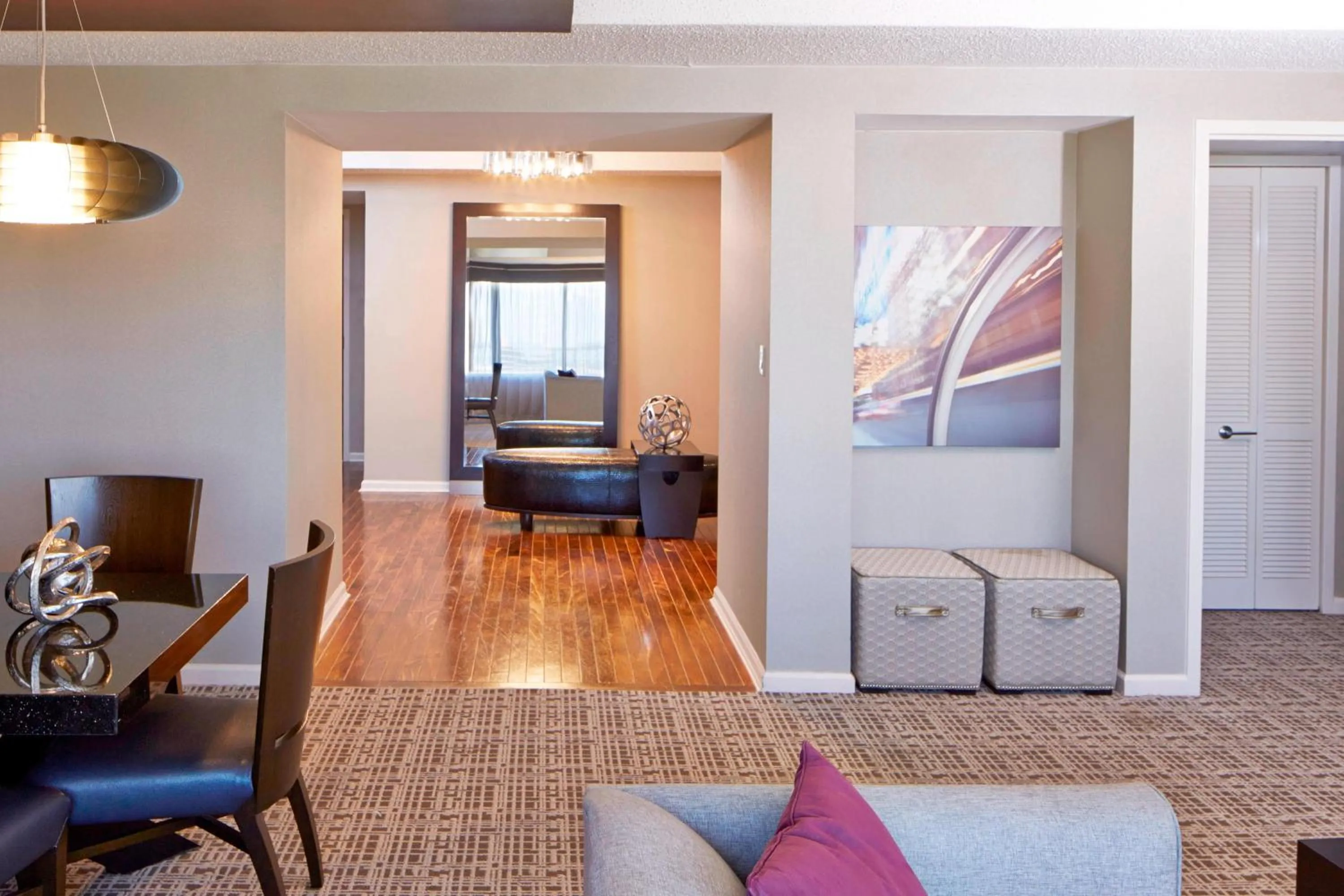 Bedroom in Renaissance Atlanta Waverly Hotel & Convention Center