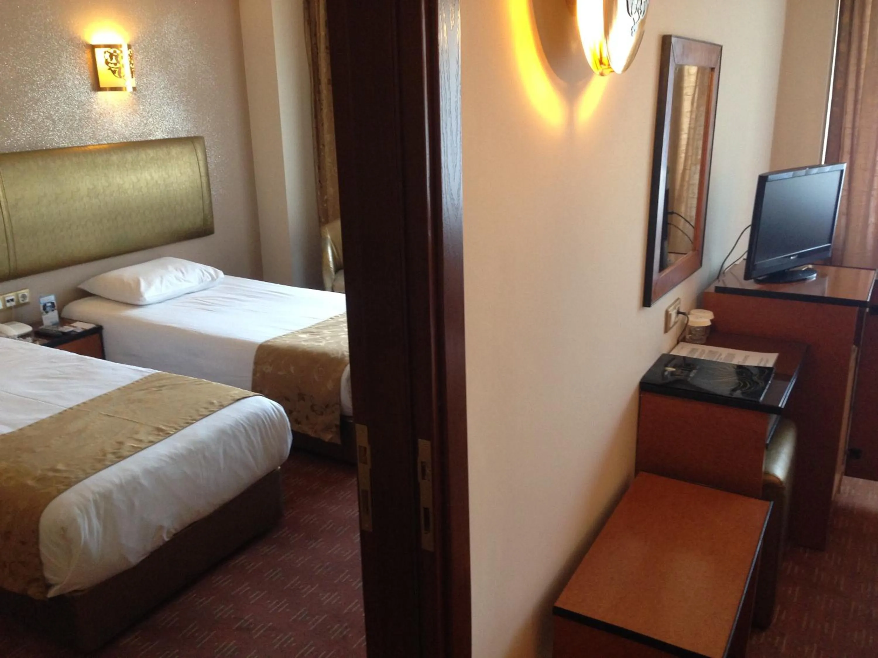 Photo of the whole room in Hotel Artiç