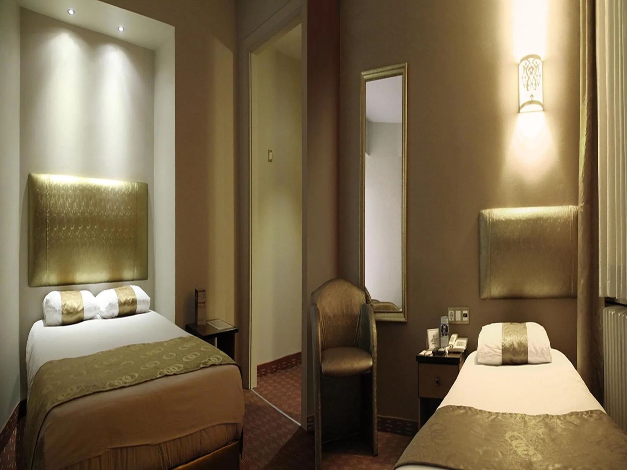 Photo of the whole room in Hotel Artiç