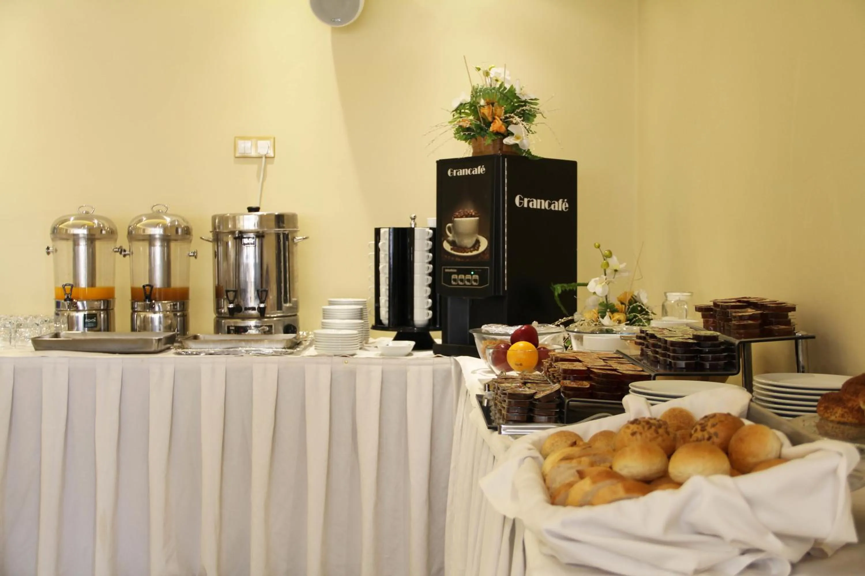 Food in Hotel Artiç