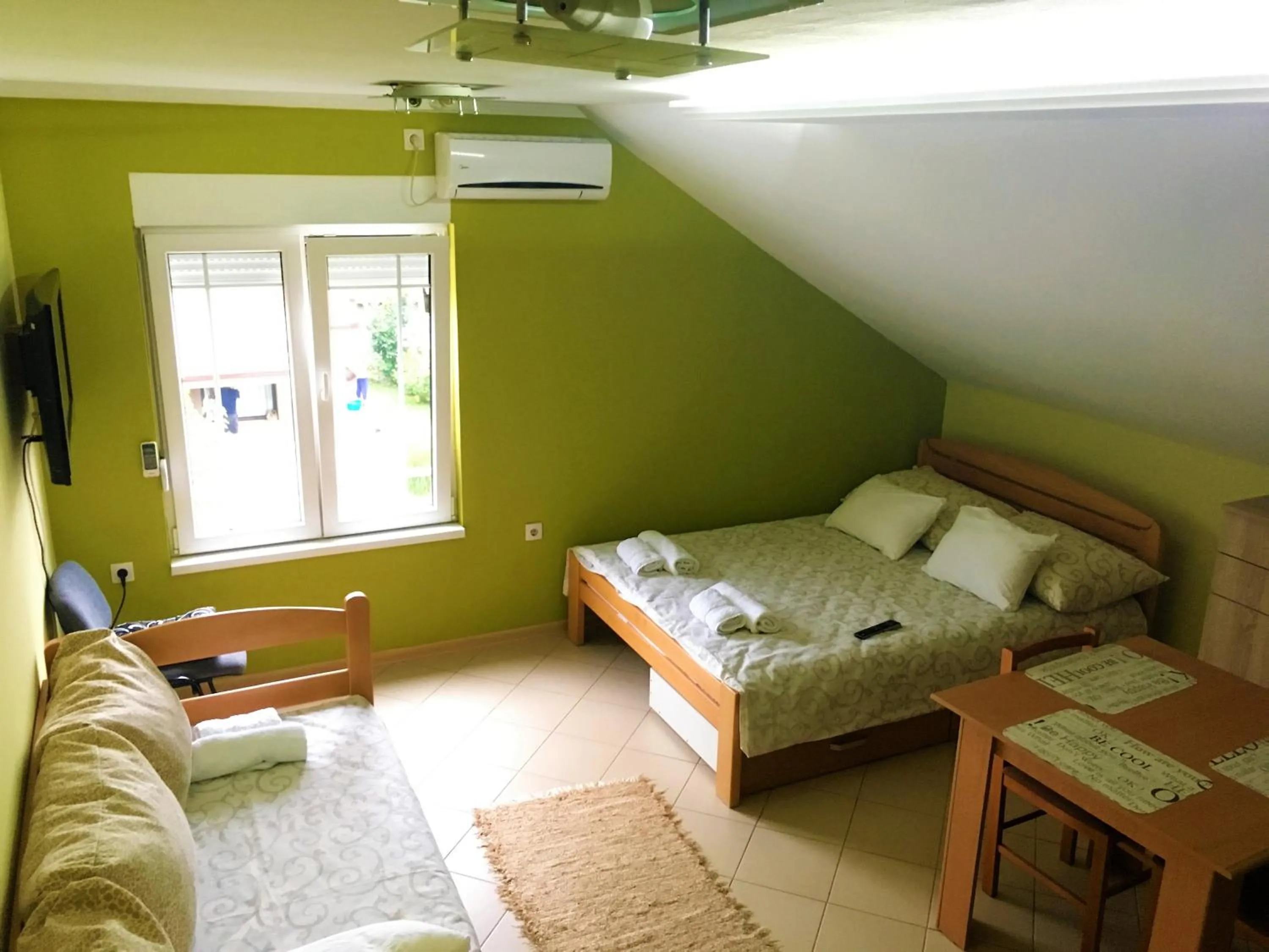 Bed in Apartments Popovic