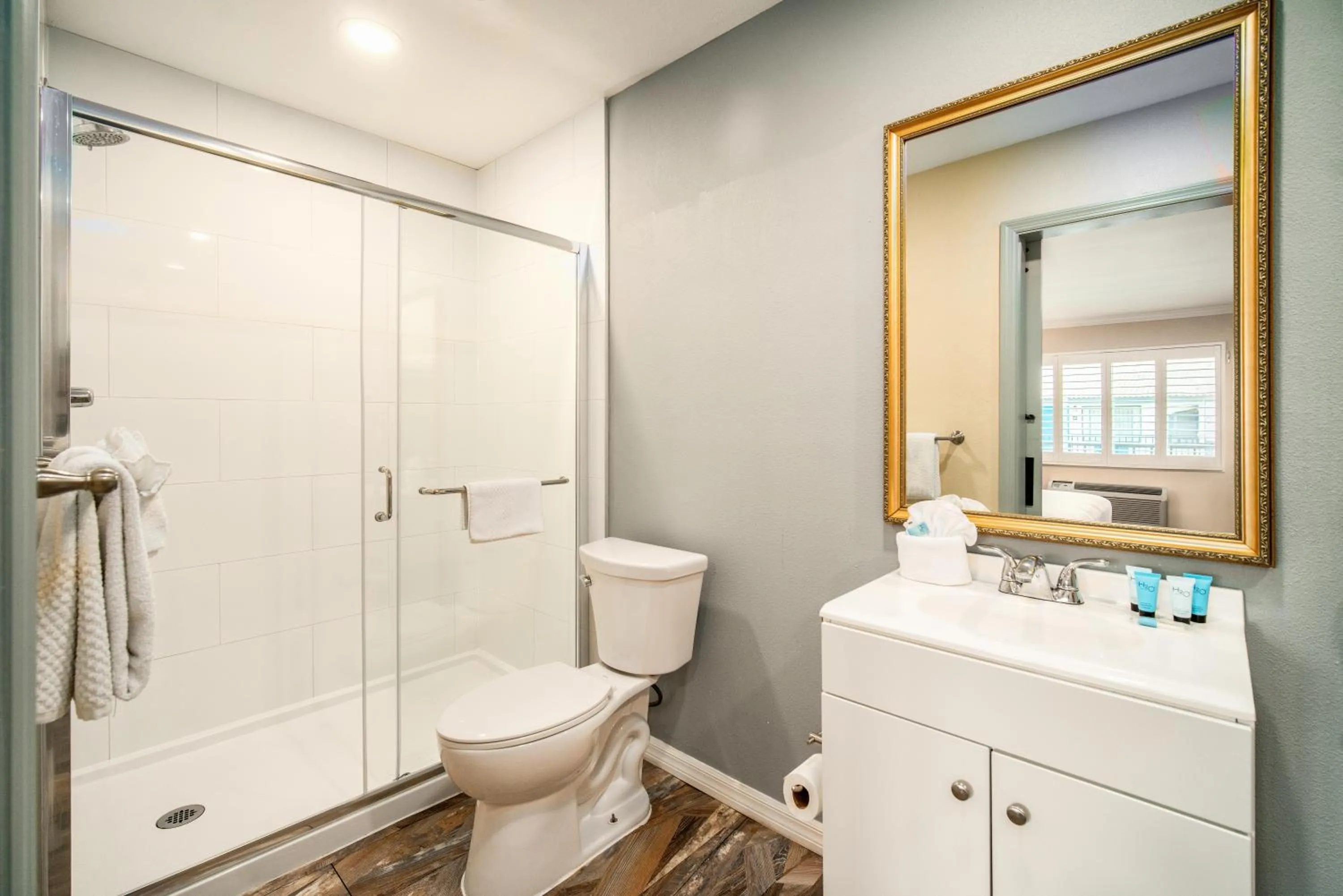 Bathroom in The Buena Park Hotel & Suites