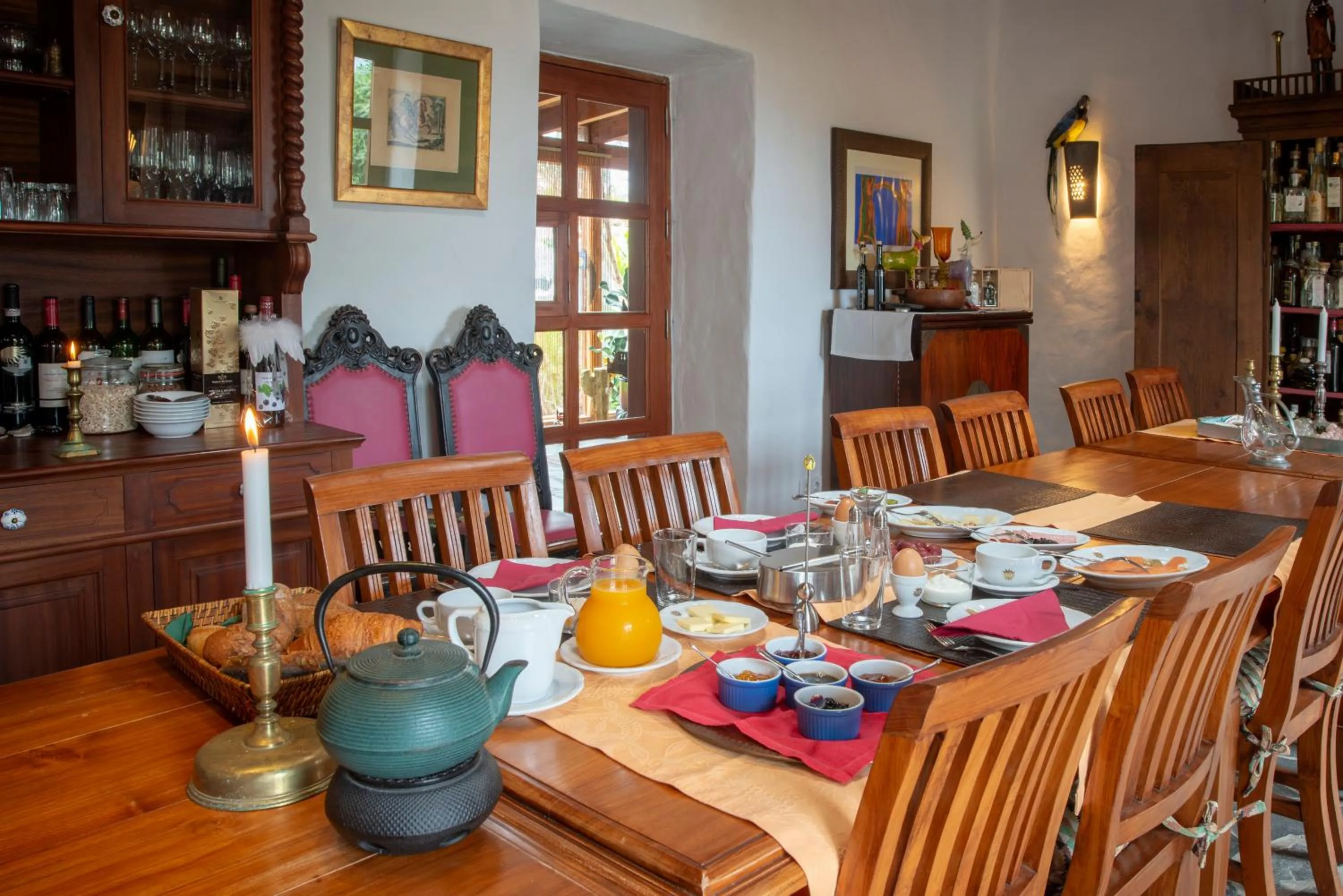 Breakfast in Villa El Inti