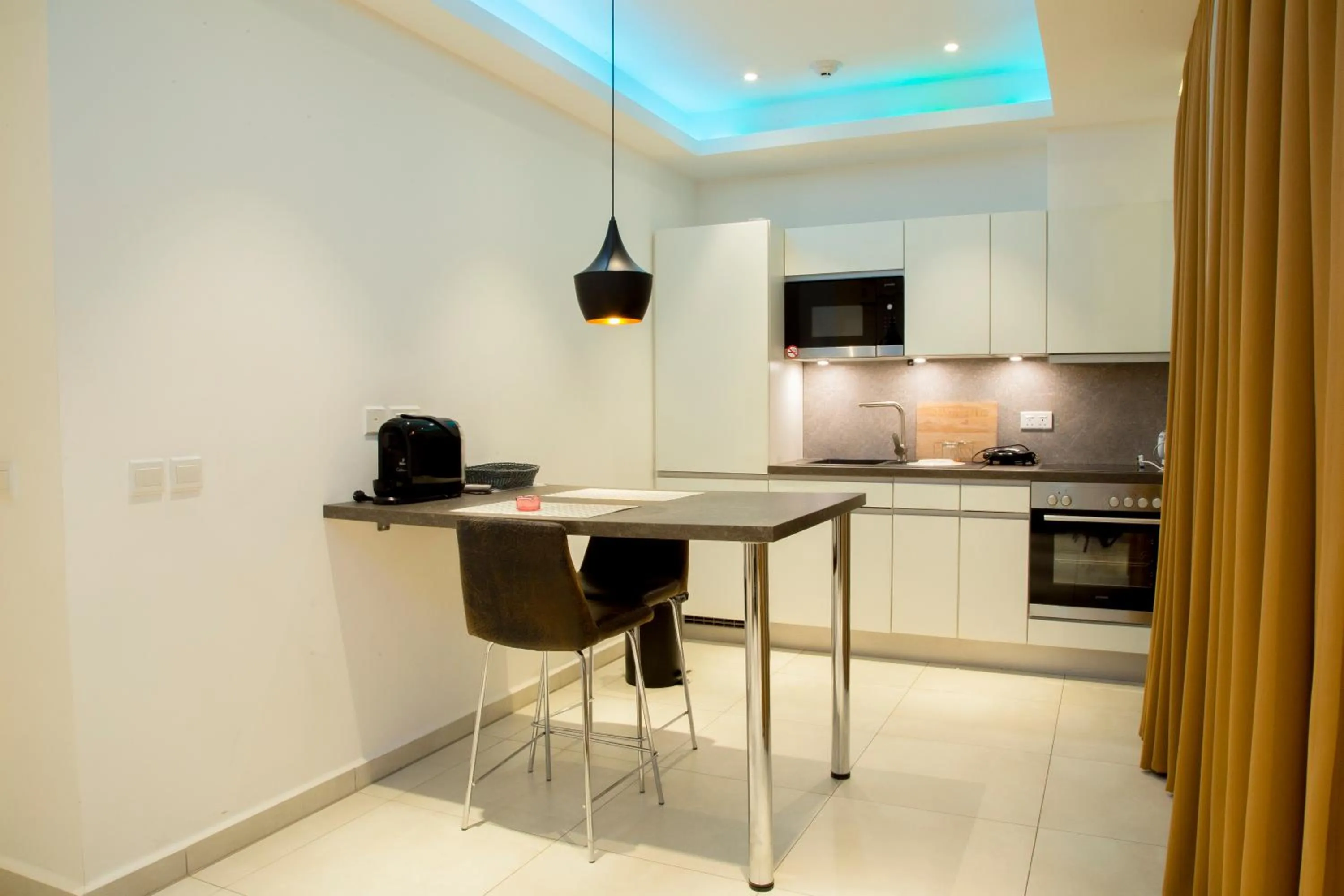 One-Bedroom Apartment in Suncity Hotel Apartment