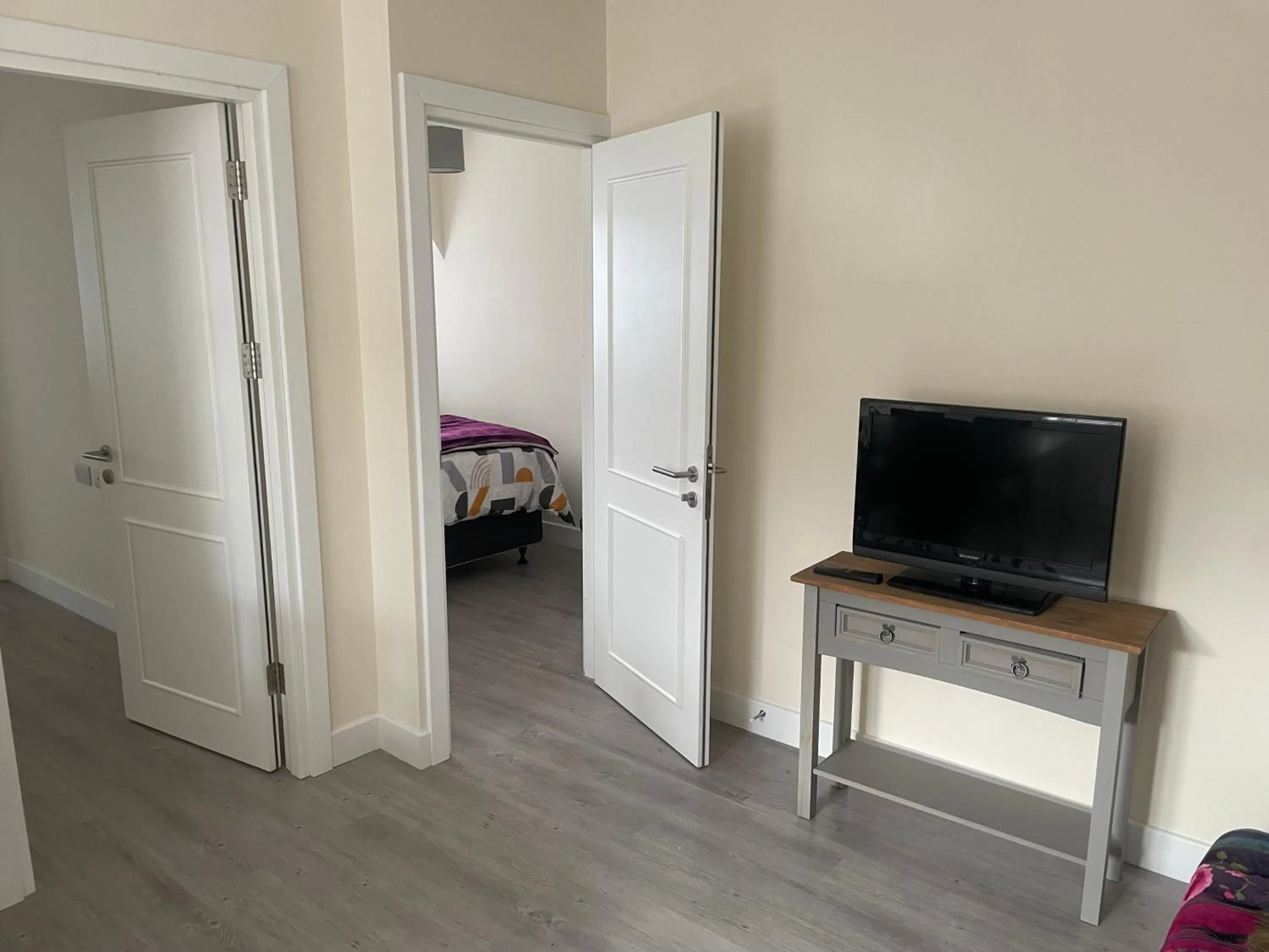 Photo of the whole room in Regal Hotel