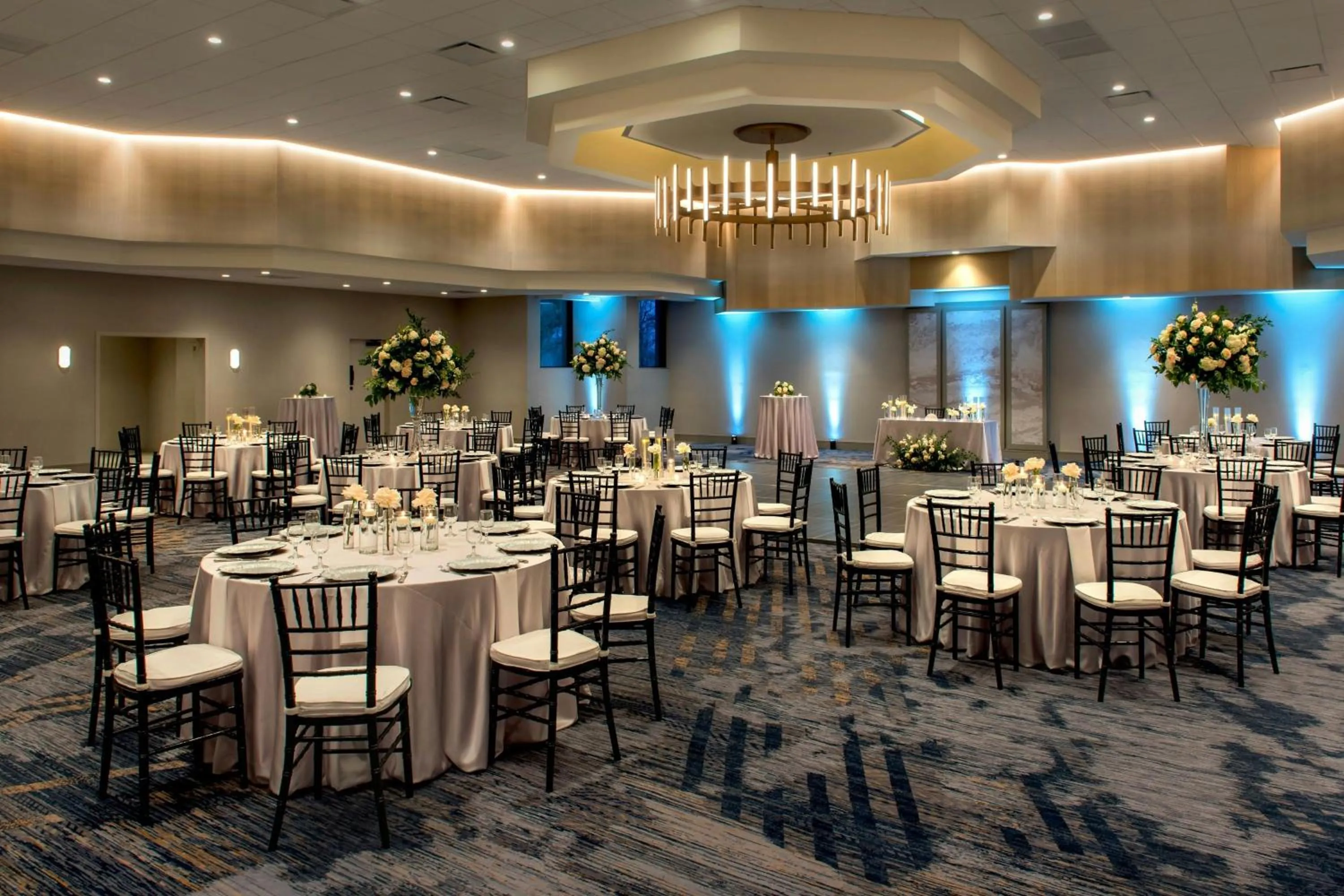 Lobby or reception in Boston Marriott Peabody