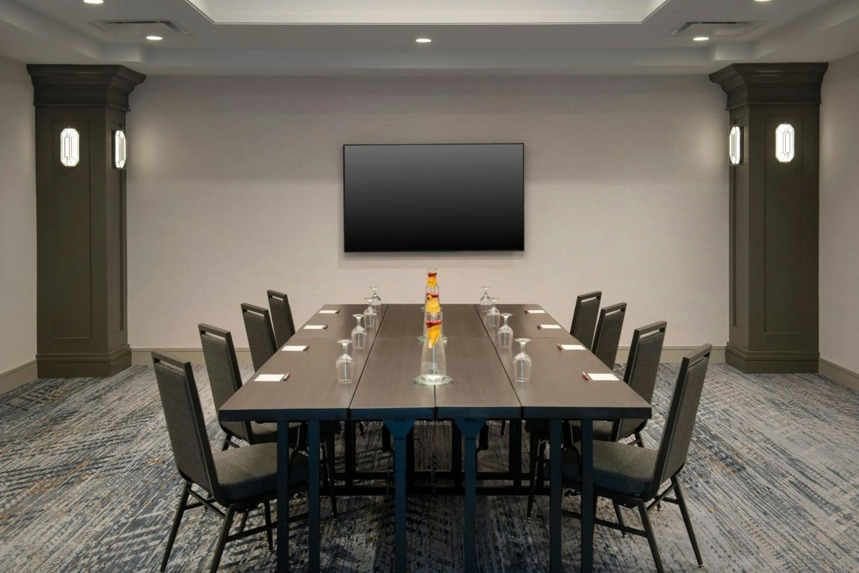 Meeting/conference room in Boston Marriott Peabody