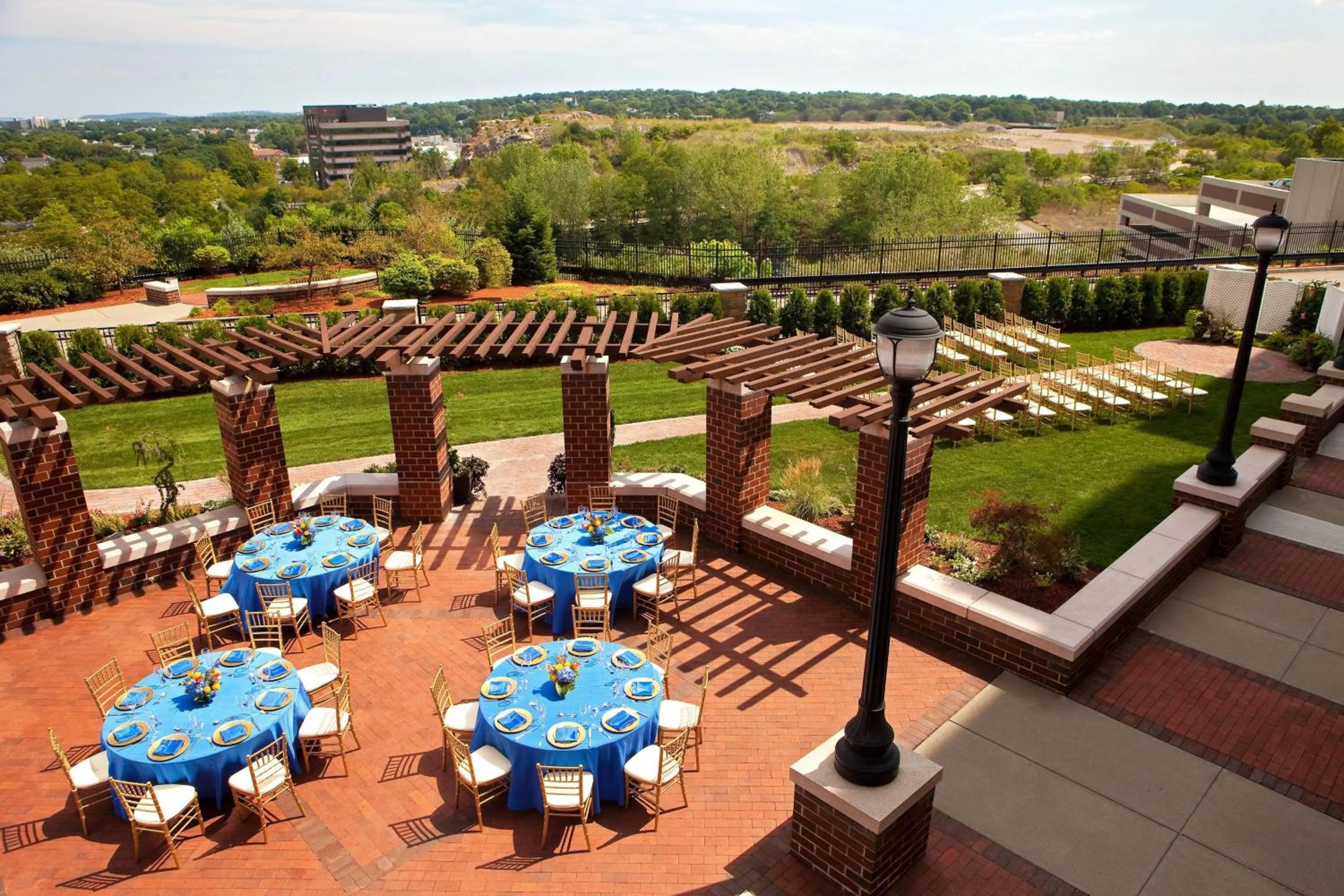 Lobby or reception in Marriott Boston Quincy
