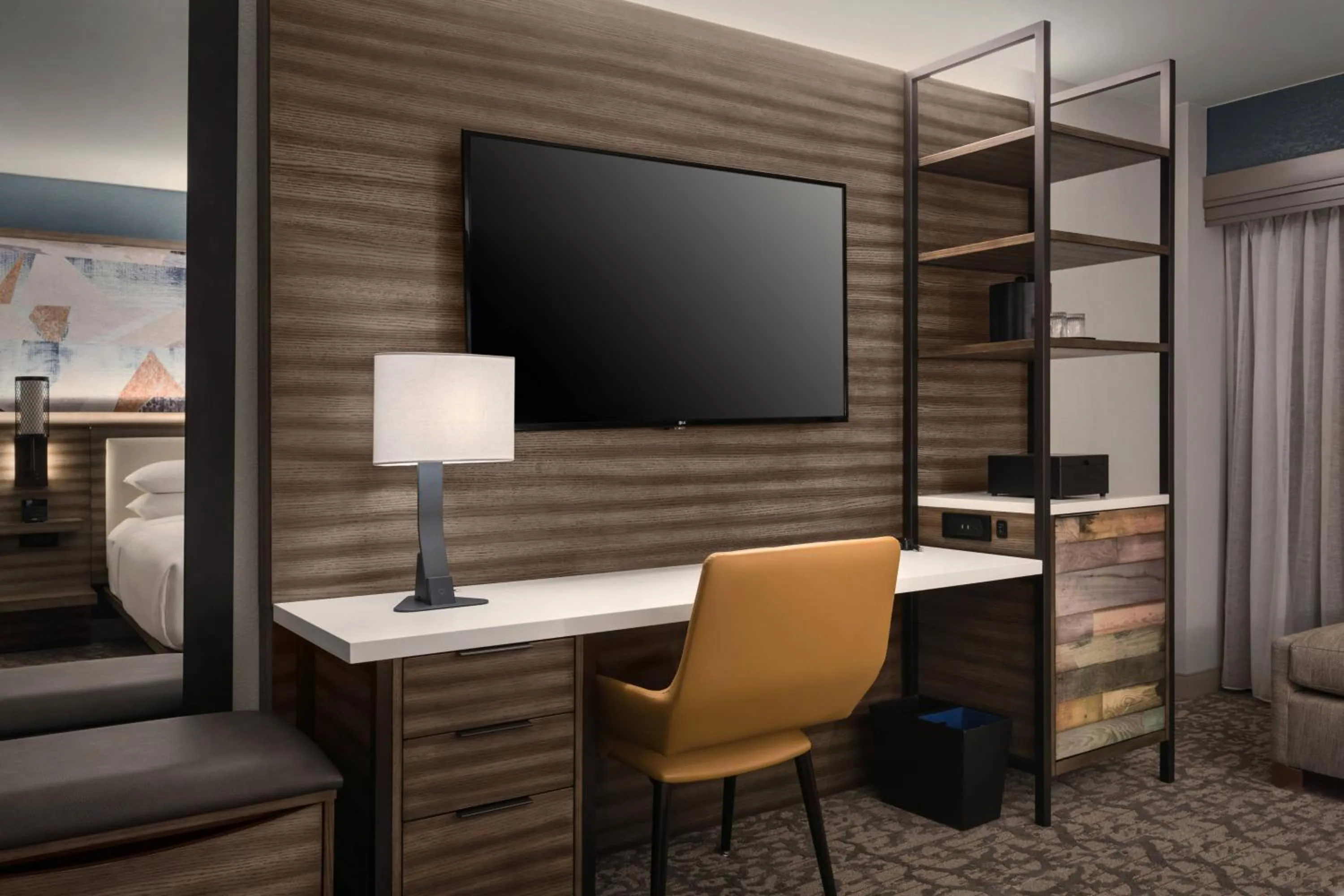 Photo of the whole room in Marriott Boston Quincy